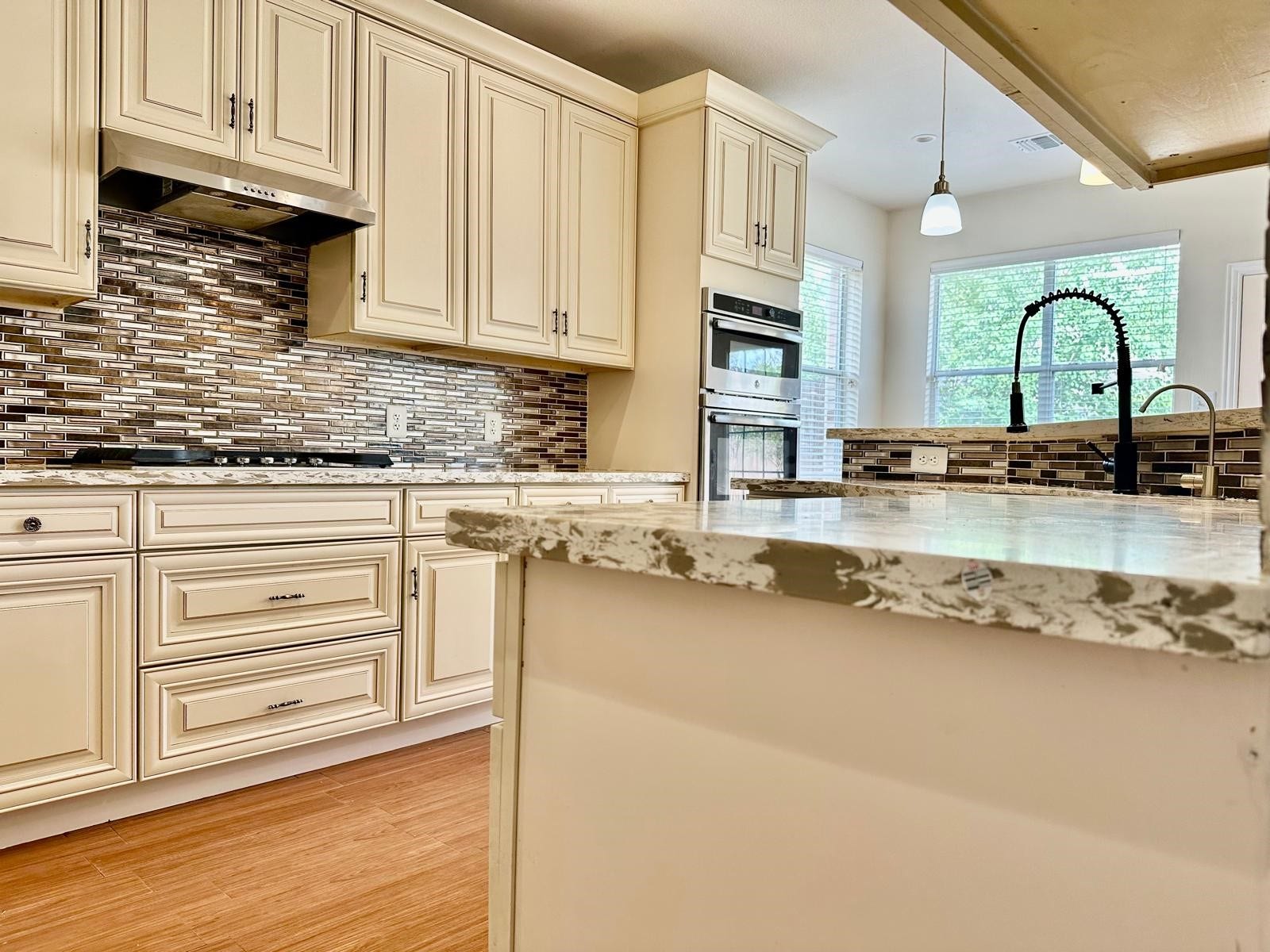 6115 Cypresswood Green Drive, Spring, TX 77373 6115 Cypresswood Green Drive, Spring, TX 77373