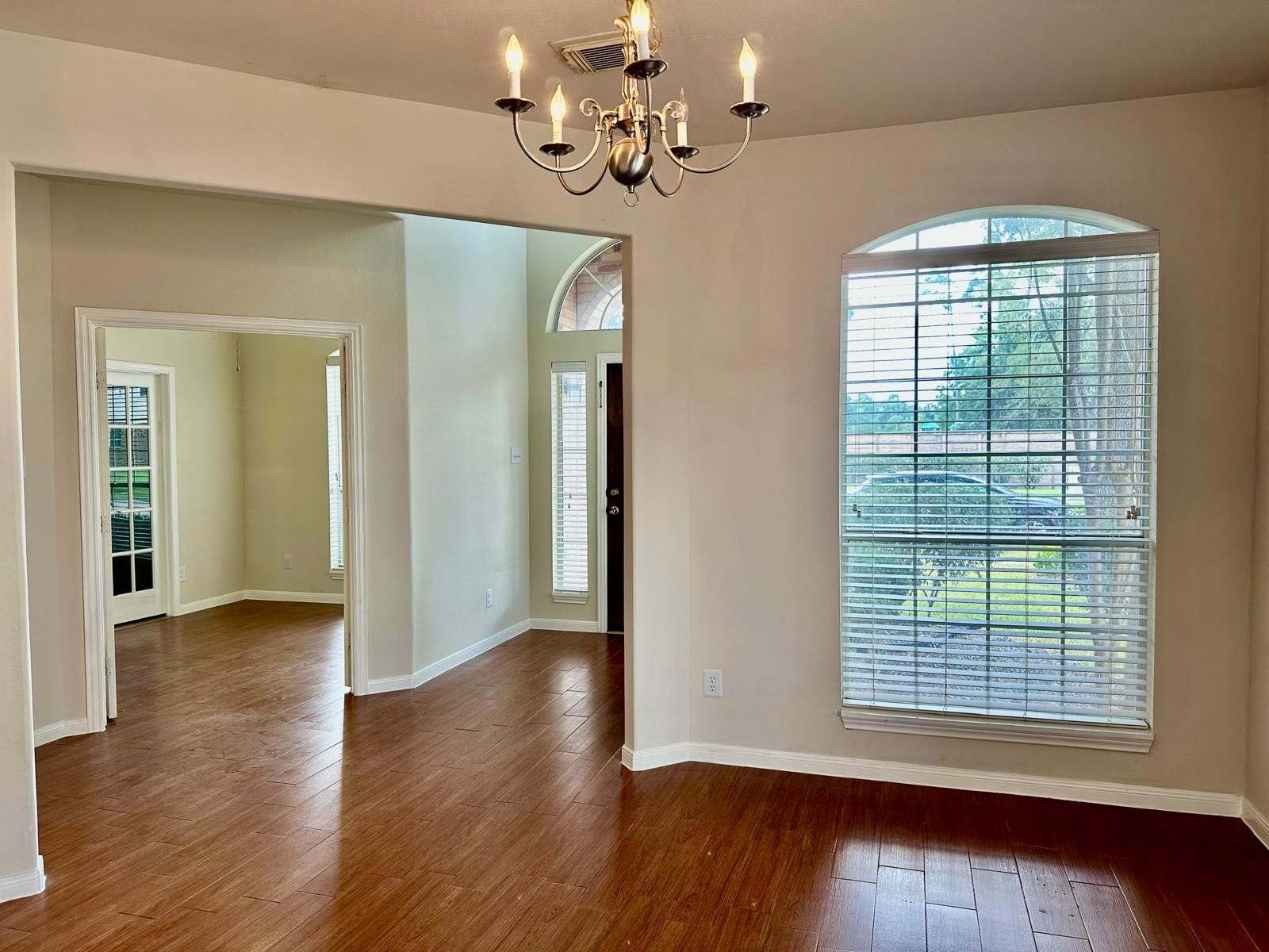6115 Cypresswood Green Drive, Spring, TX 77373 6115 Cypresswood Green Drive, Spring, TX 77373