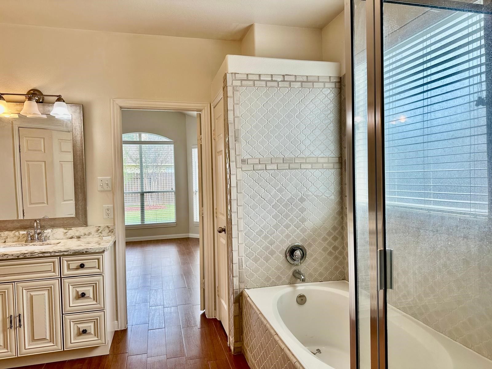 6115 Cypresswood Green Drive, Spring, TX 77373 6115 Cypresswood Green Drive, Spring, TX 77373