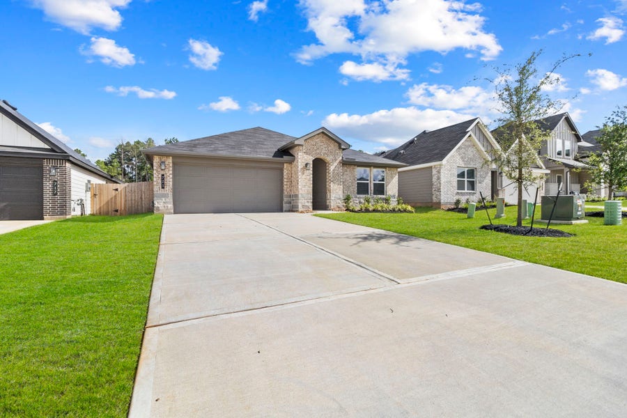 Property photo for 721 Merit Badge Trail, Conroe, TX