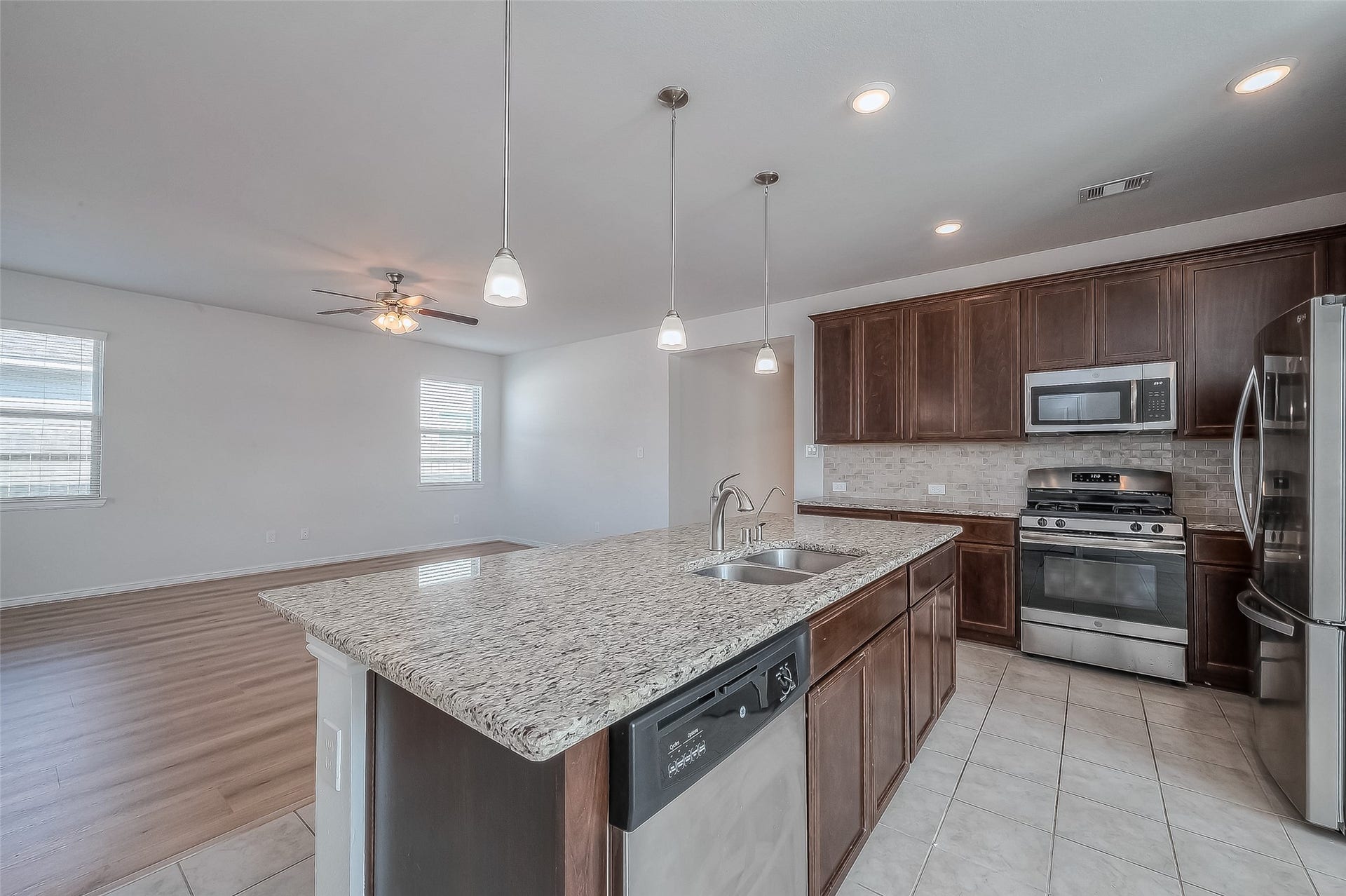 7810 Laurel Elm Court, Richmond, TX 77407 7810 Laurel Elm Court, Richmond, TX 77407