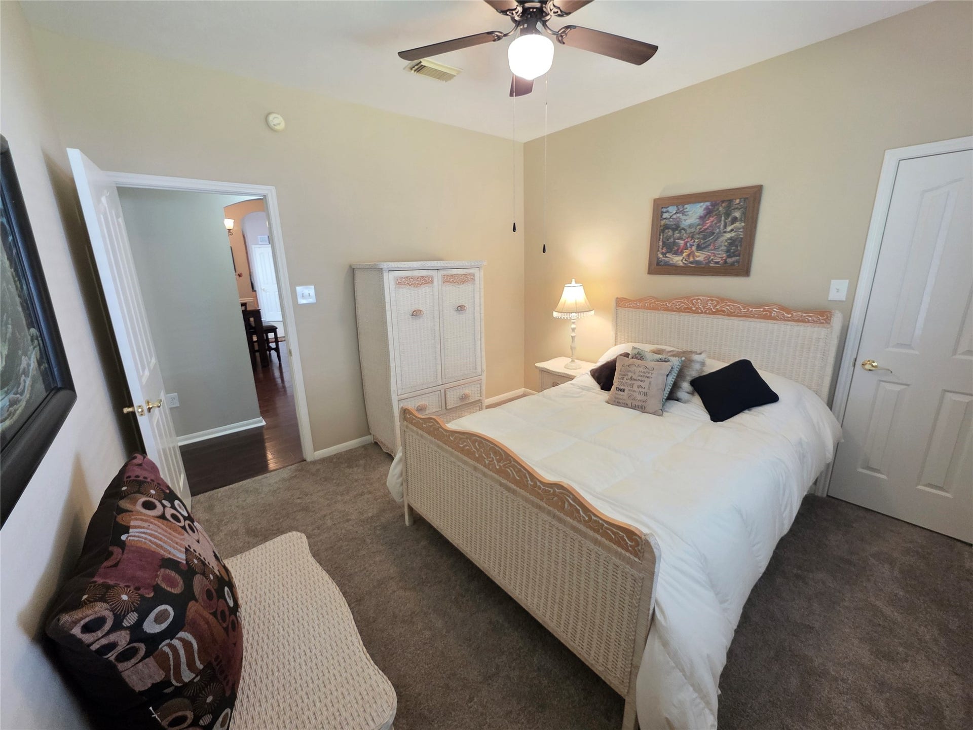 220 April Waters Drive W, Montgomery, TX 77356 Spacious secondary guest bedroom