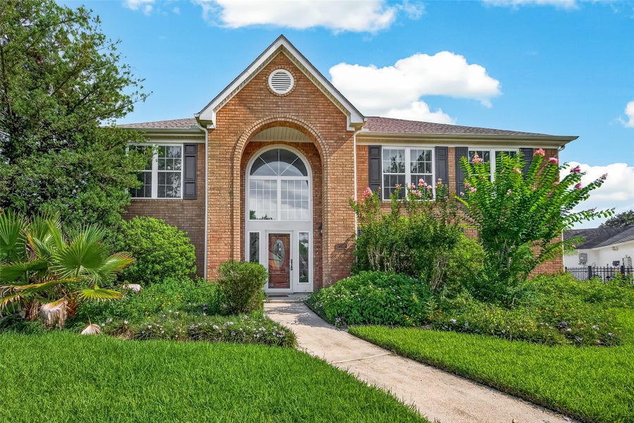 Property photo for 2207 Troon Drive, League City, TX