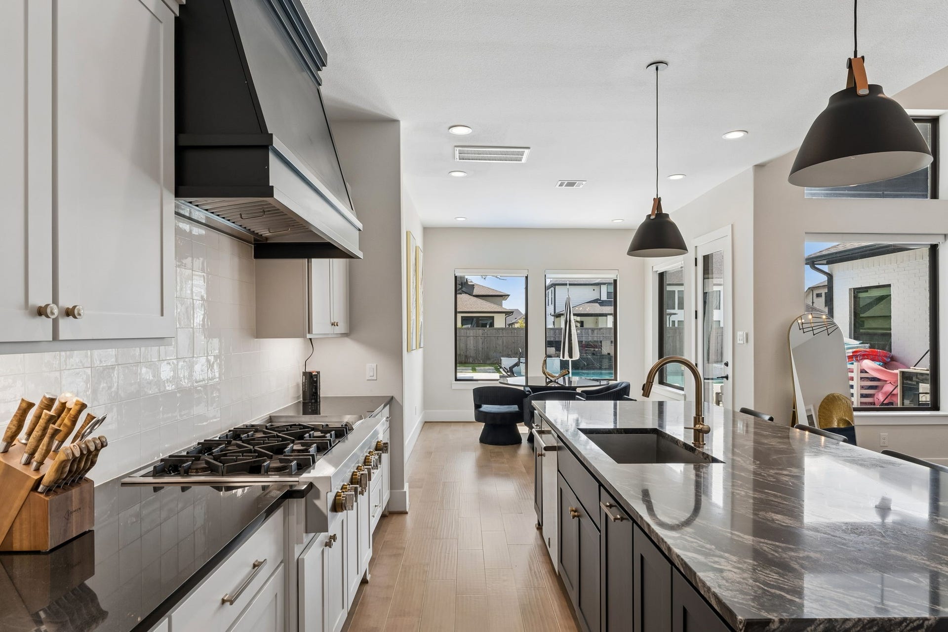 10110 Mariner Oaks Drive, Missouri City, TX 77459 10110 Mariner Oaks Drive, Missouri City, TX 77459