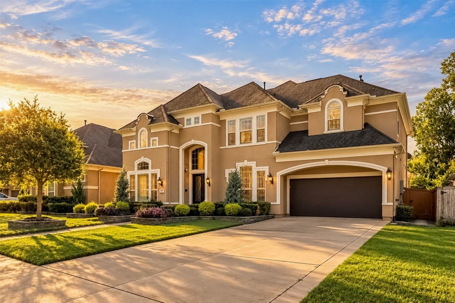 Property photo for 6315 Logan Creek Lane, Sugar Land, TX