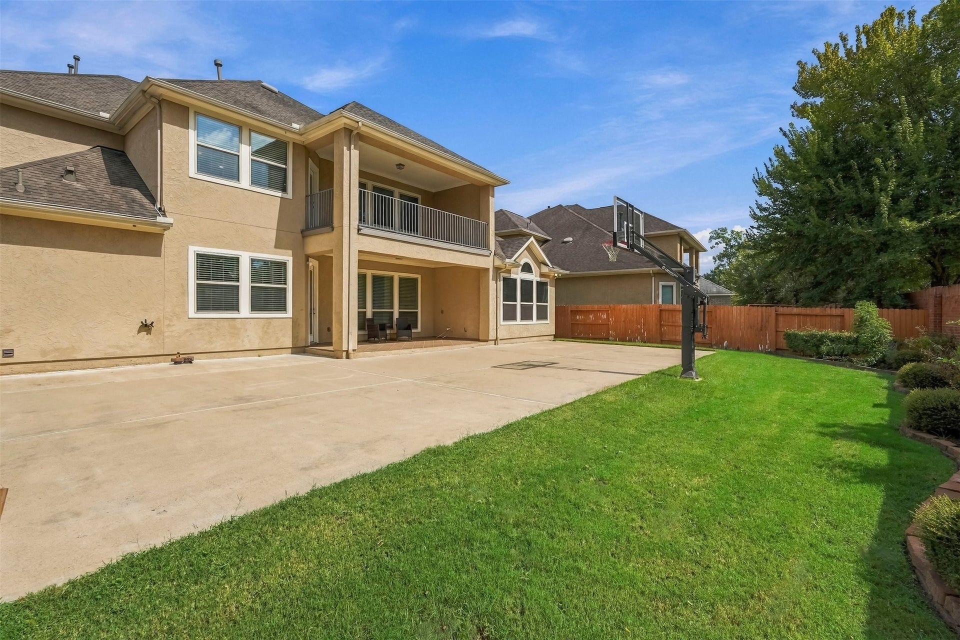 6315 Logan Creek Lane, Sugar Land, TX 77479 6315 Logan Creek Lane, Sugar Land, TX 77479