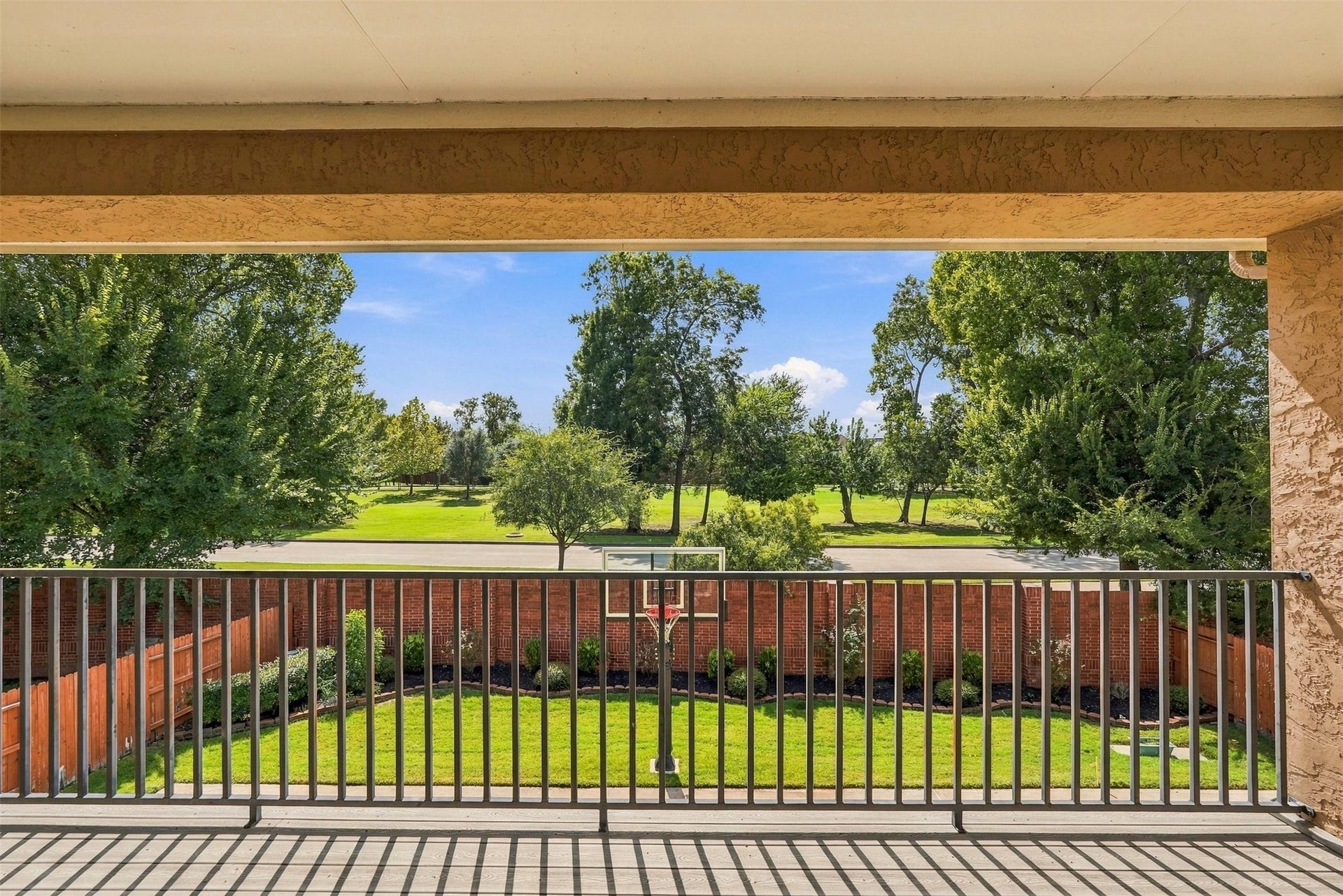 6315 Logan Creek Lane, Sugar Land, TX 77479 No back neighbors!
