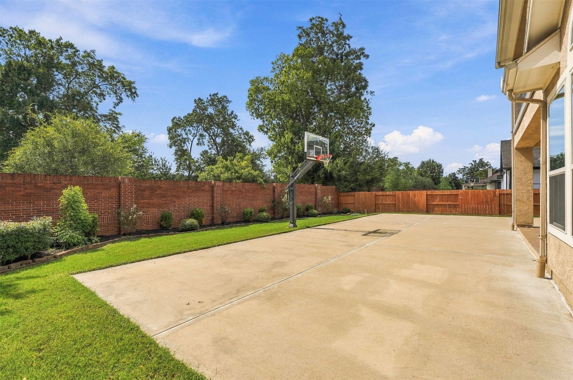 6315 Logan Creek Lane, Sugar Land, TX 77479 6315 Logan Creek Lane, Sugar Land, TX 77479