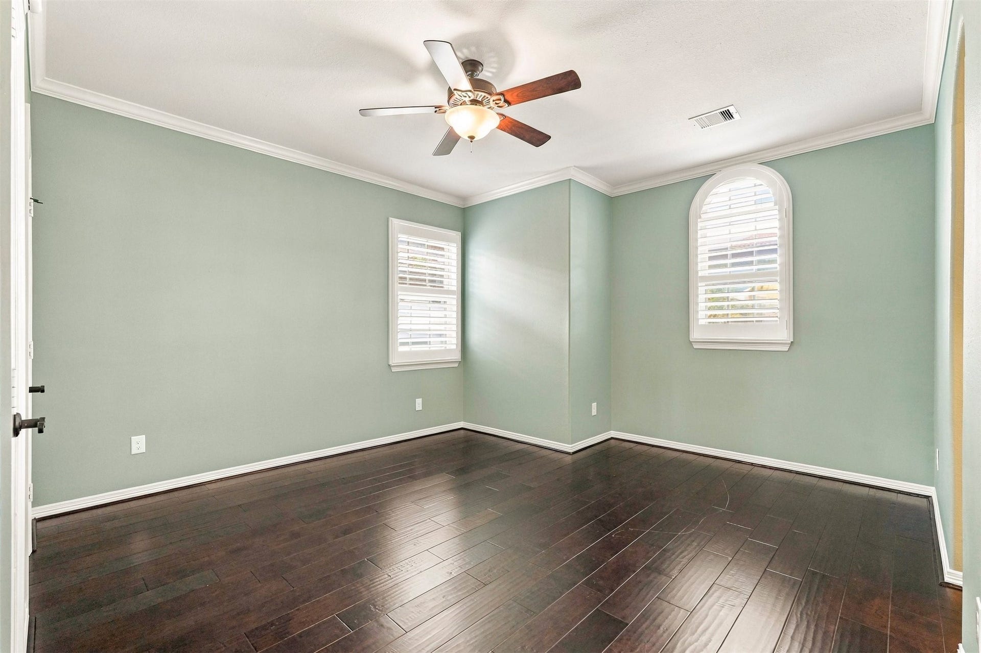 6315 Logan Creek Lane, Sugar Land, TX 77479 6315 Logan Creek Lane, Sugar Land, TX 77479