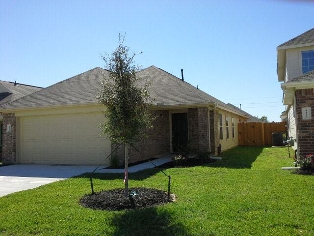 Property photo for 5555 Latta Plantation Drive, Katy, TX