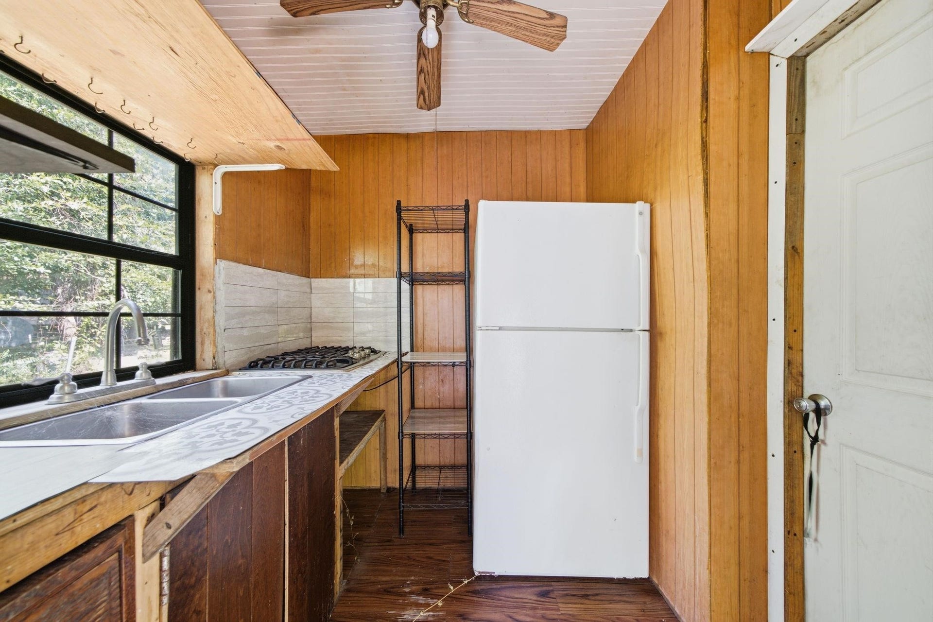 26730 Lantern Lane, New Caney, TX 77357