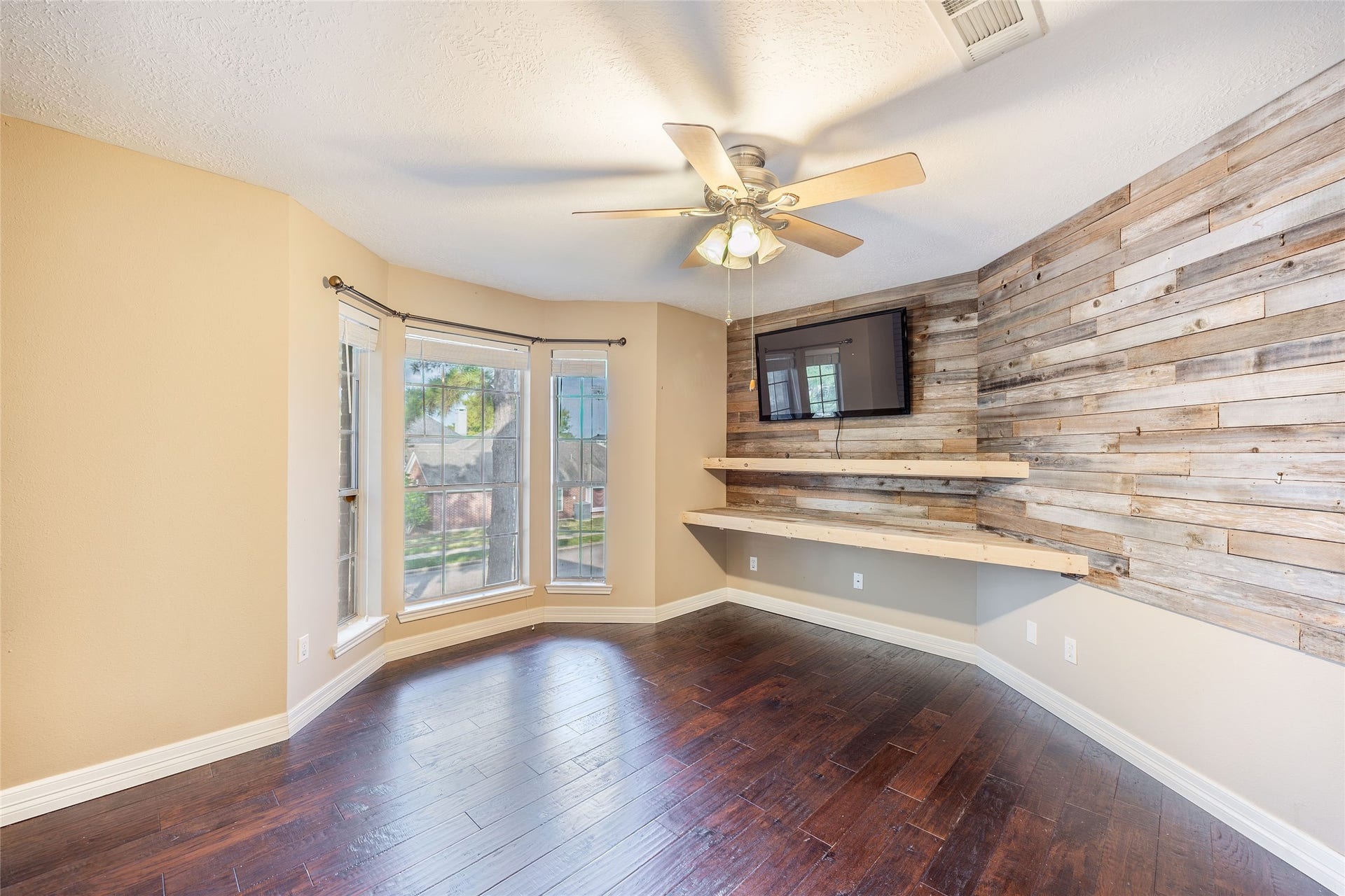 7222 Hazel Cove Drive, Houston, TX 77095 7222 Hazel Cove Drive, Houston, TX 77095