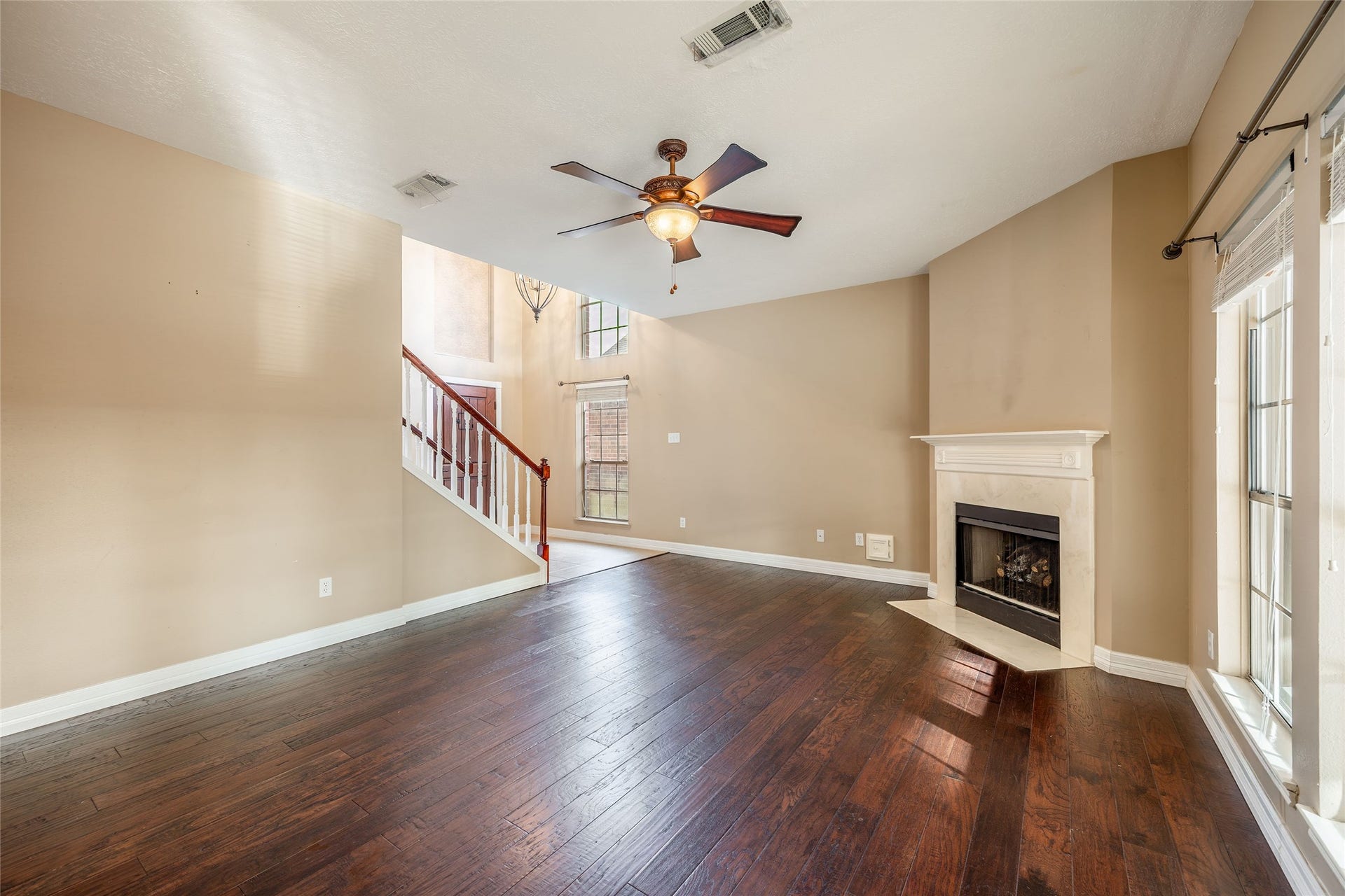 7222 Hazel Cove Drive, Houston, TX 77095 7222 Hazel Cove Drive, Houston, TX 77095