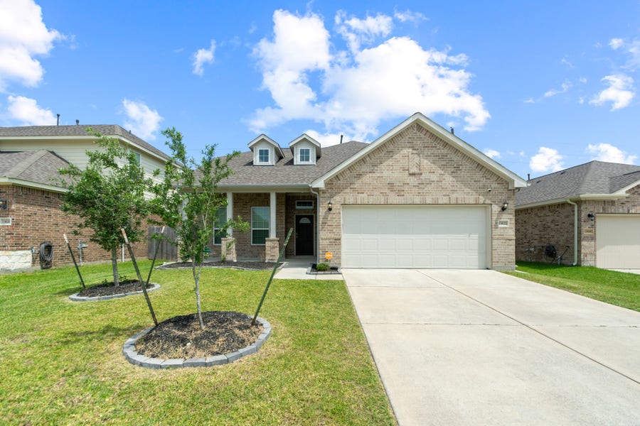 Property photo for 13622 Giant Panda Bear Avenue, Crosby, TX