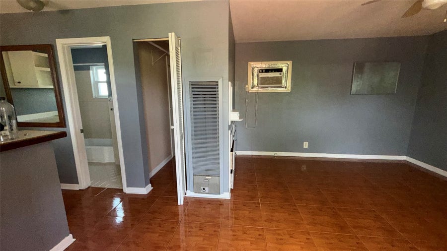 Property photo for 811 Colquitt Street, #10, Houston, TX