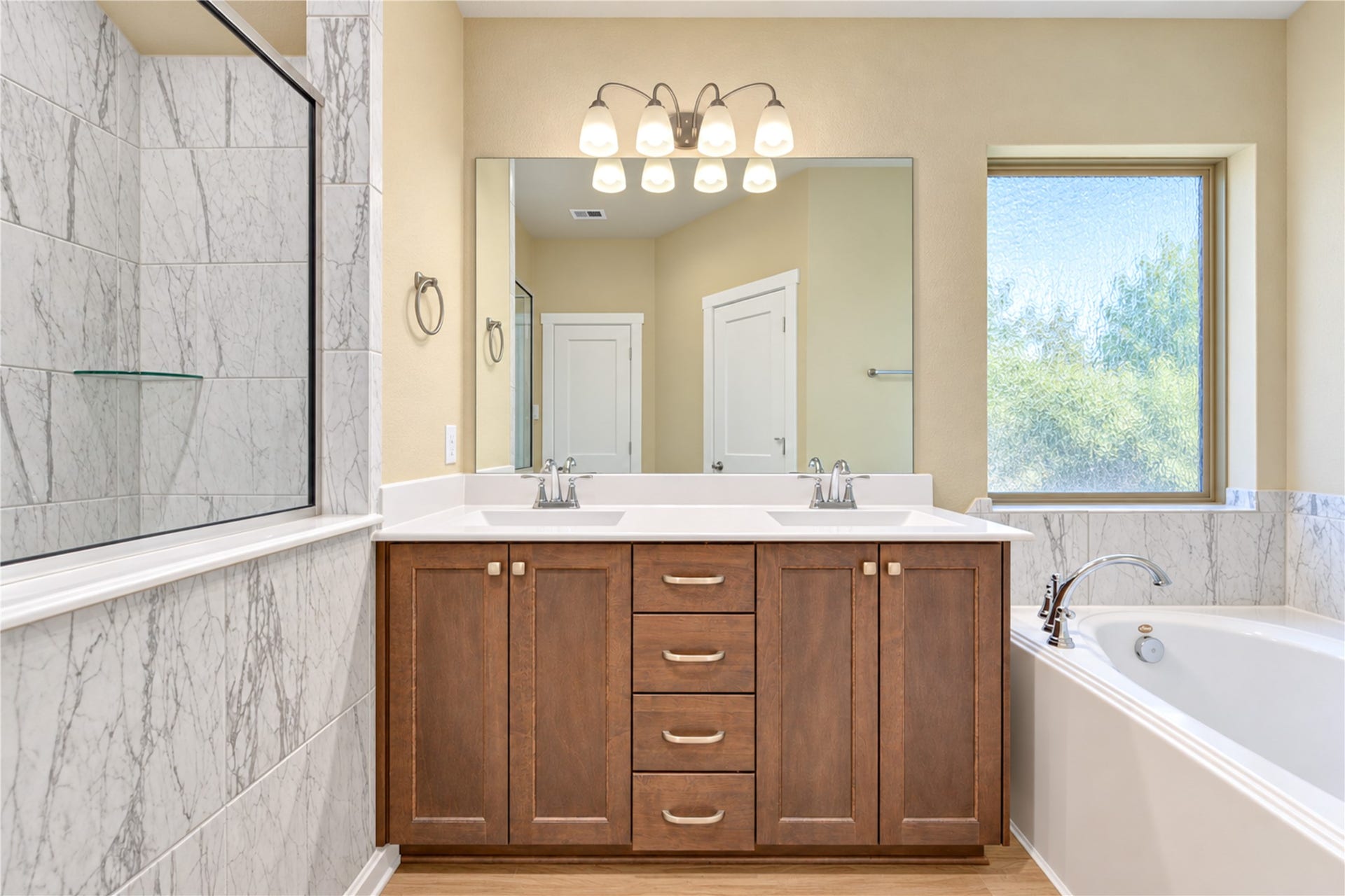 10147 Bayou Oaks Drive, Conroe, TX 77385 10147 Bayou Oaks Drive, Conroe, TX 77385