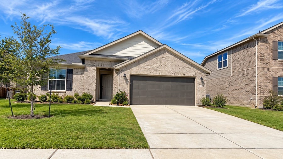 Property photo for 4627 Salado Falls Court, Baytown, TX