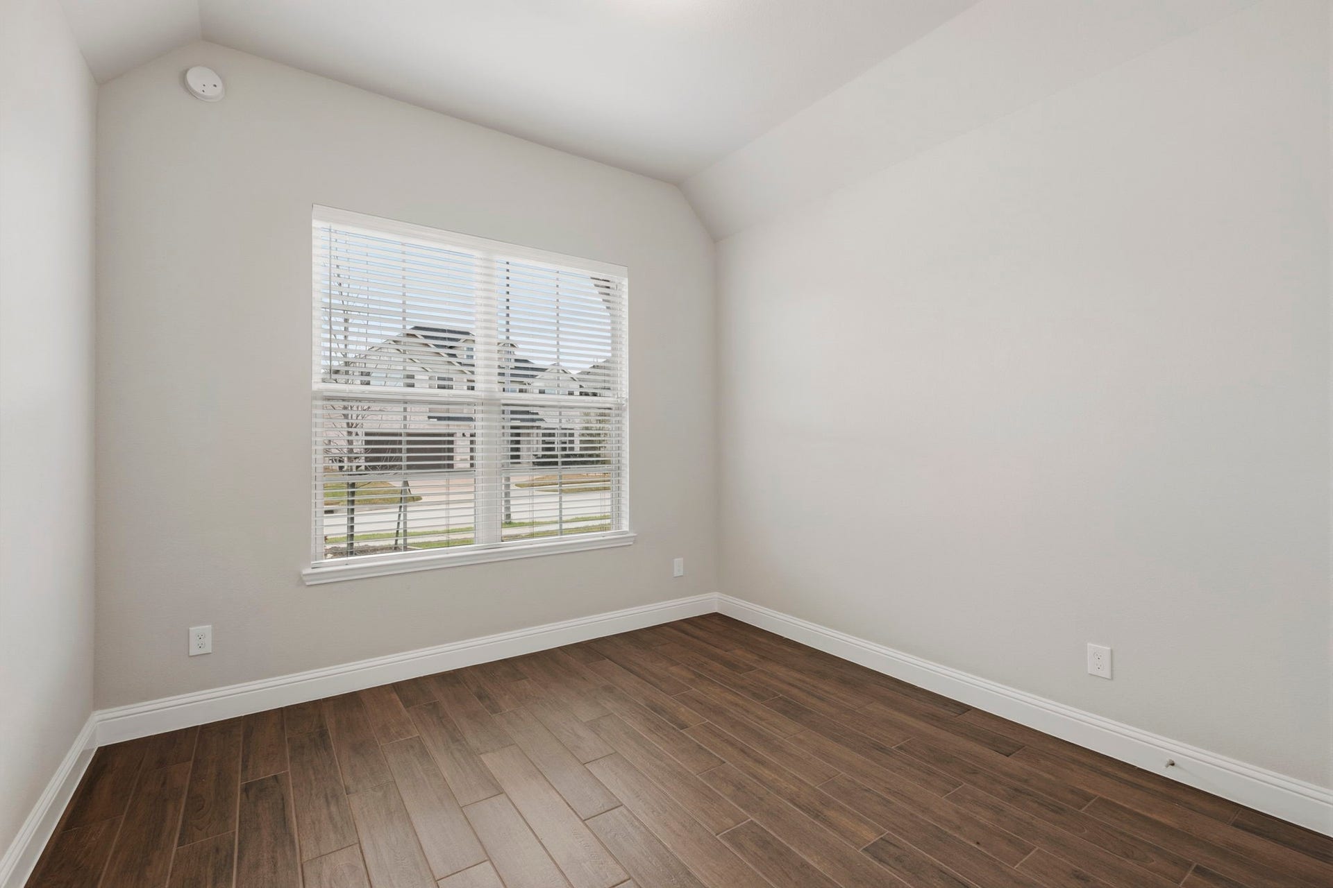 19314 Trotting Green Trail, Tomball, TX 77377 One of the secondary bedrooms