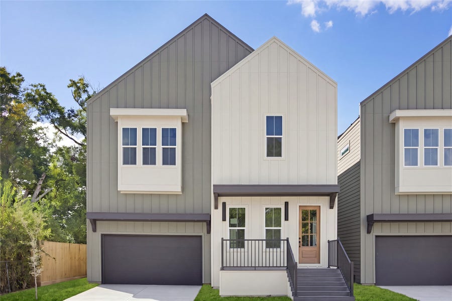 Property photo for 1004 E 35th Street, Houston, TX