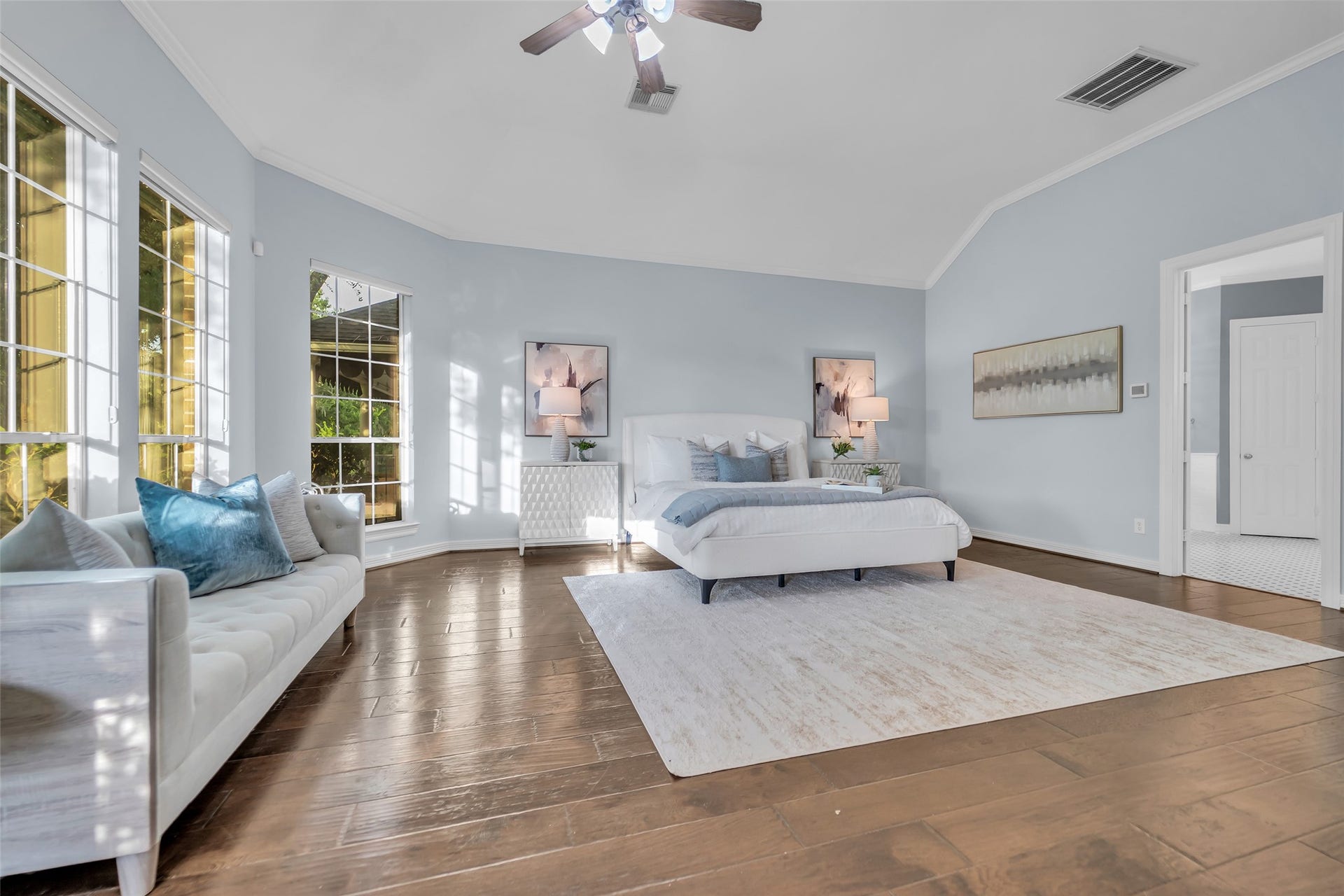 8703 Stones Throw Lane, Missouri City, TX 77459 The primary bedroom is on the first floor and is truly a retreat!