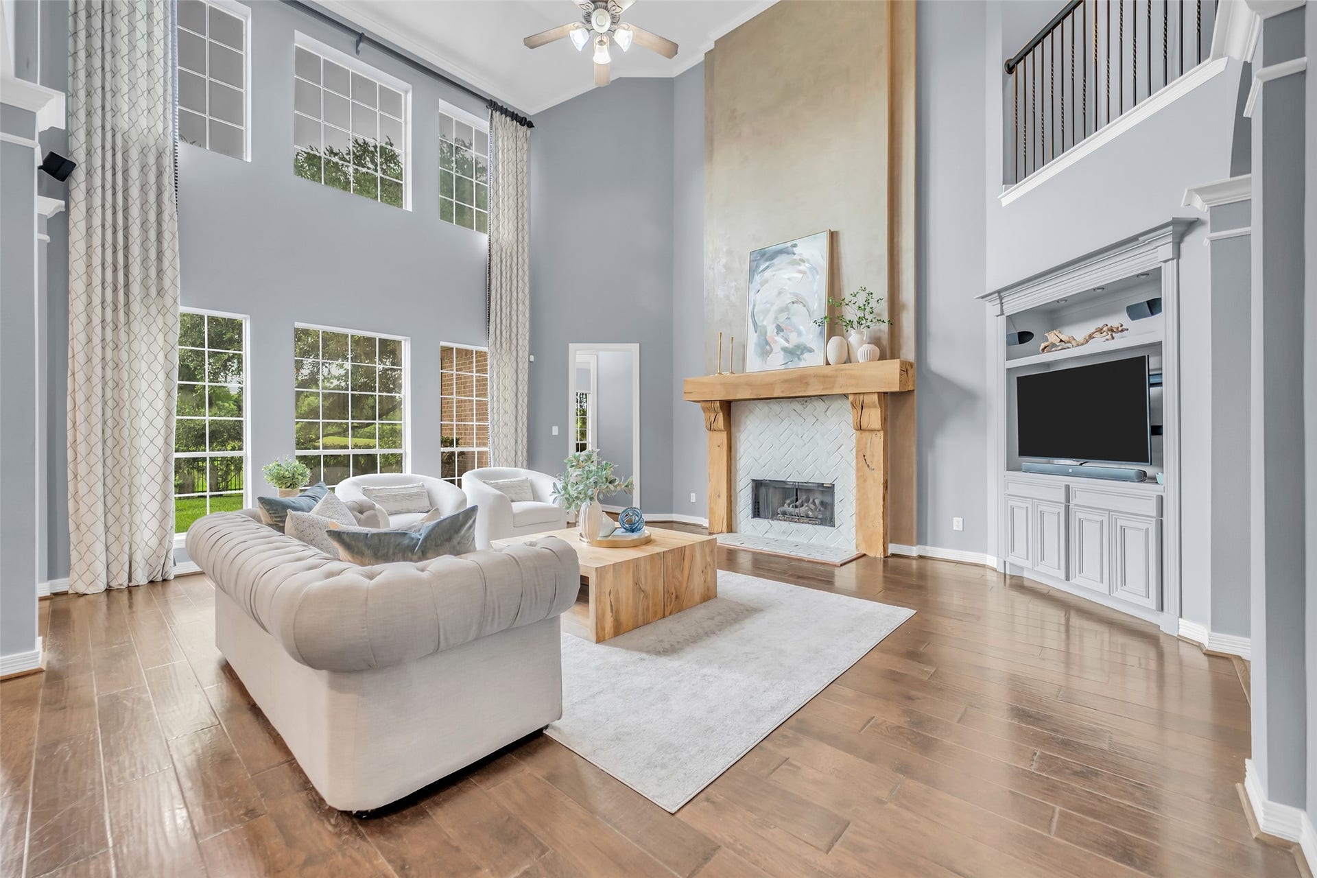 8703 Stones Throw Lane, Missouri City, TX 77459 Don't miss the grandeur of this room!
