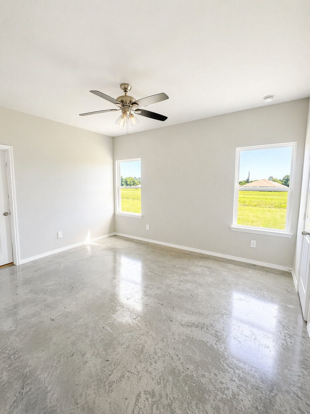 15622 Walnut Drive, Montgomery, TX 77356 ** Image is of a previous home.