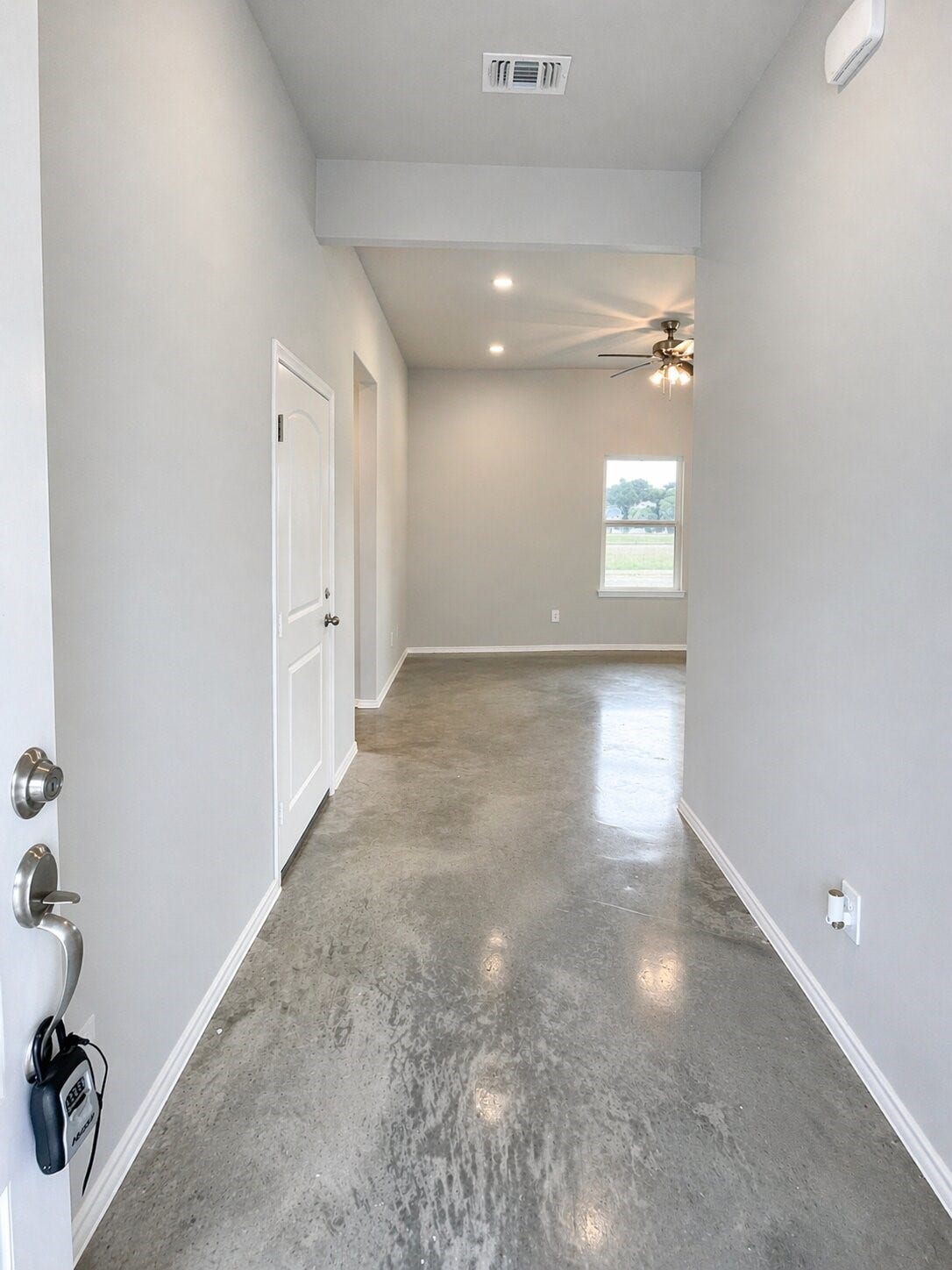15622 Walnut Drive, Montgomery, TX 77356 ** Image is of a previous home.