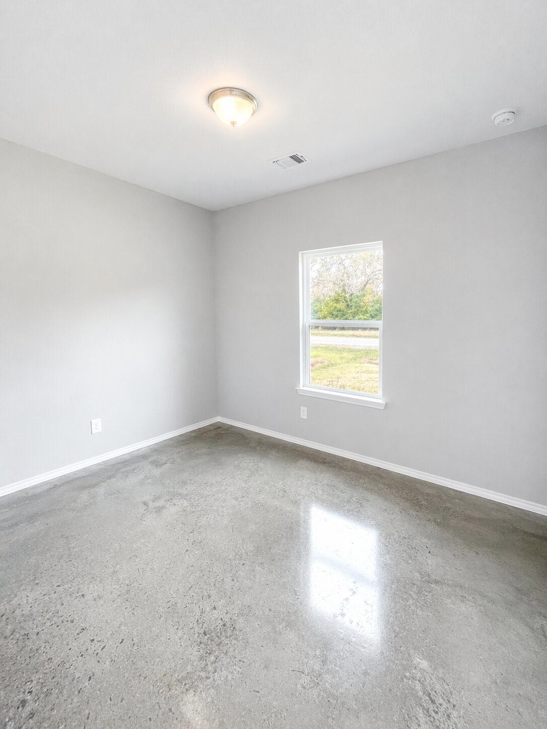 15622 Walnut Drive, Montgomery, TX 77356 ** Image is of a previous home.