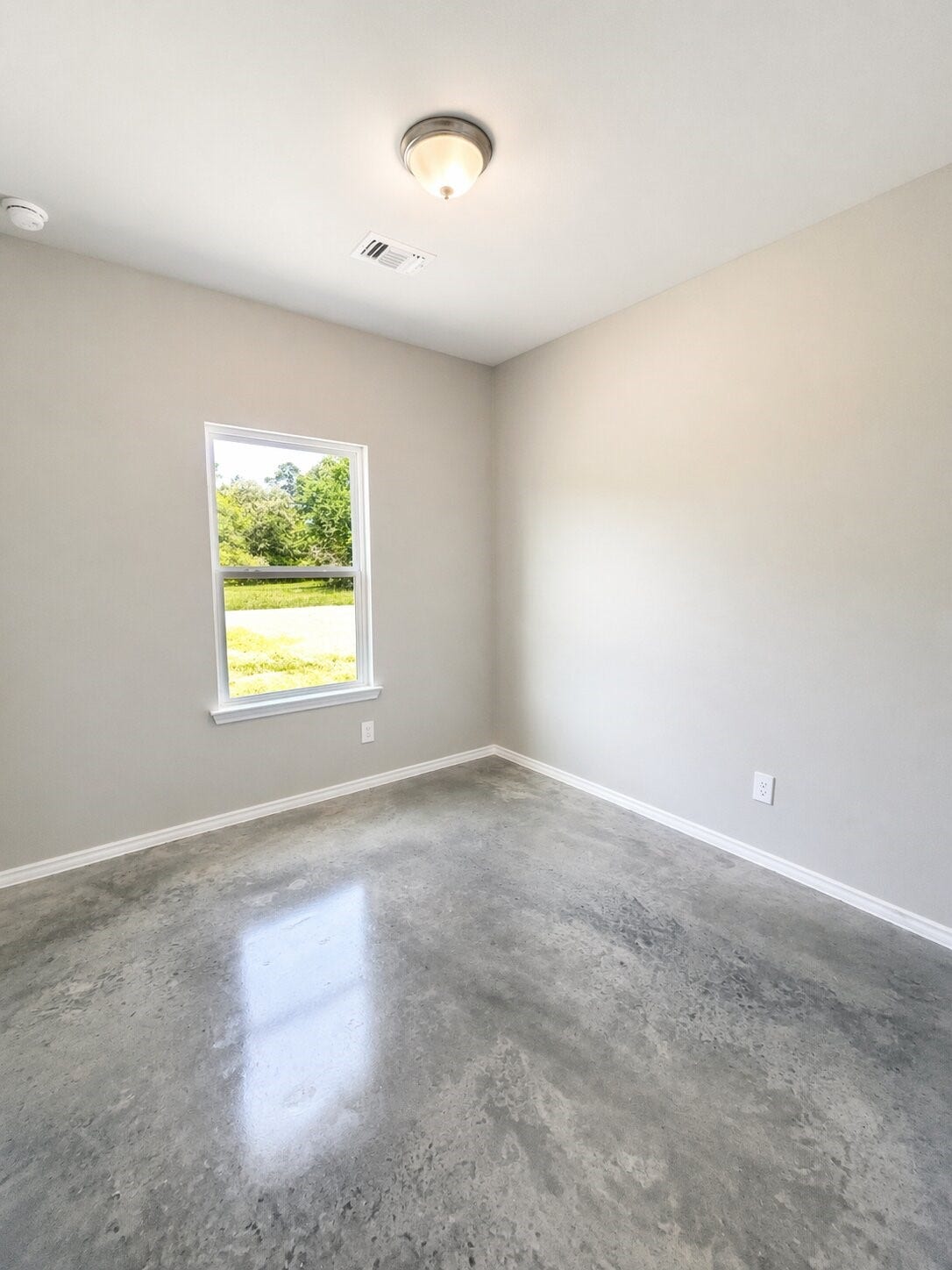 15622 Walnut Drive, Montgomery, TX 77356 ** Image is of a previous home.