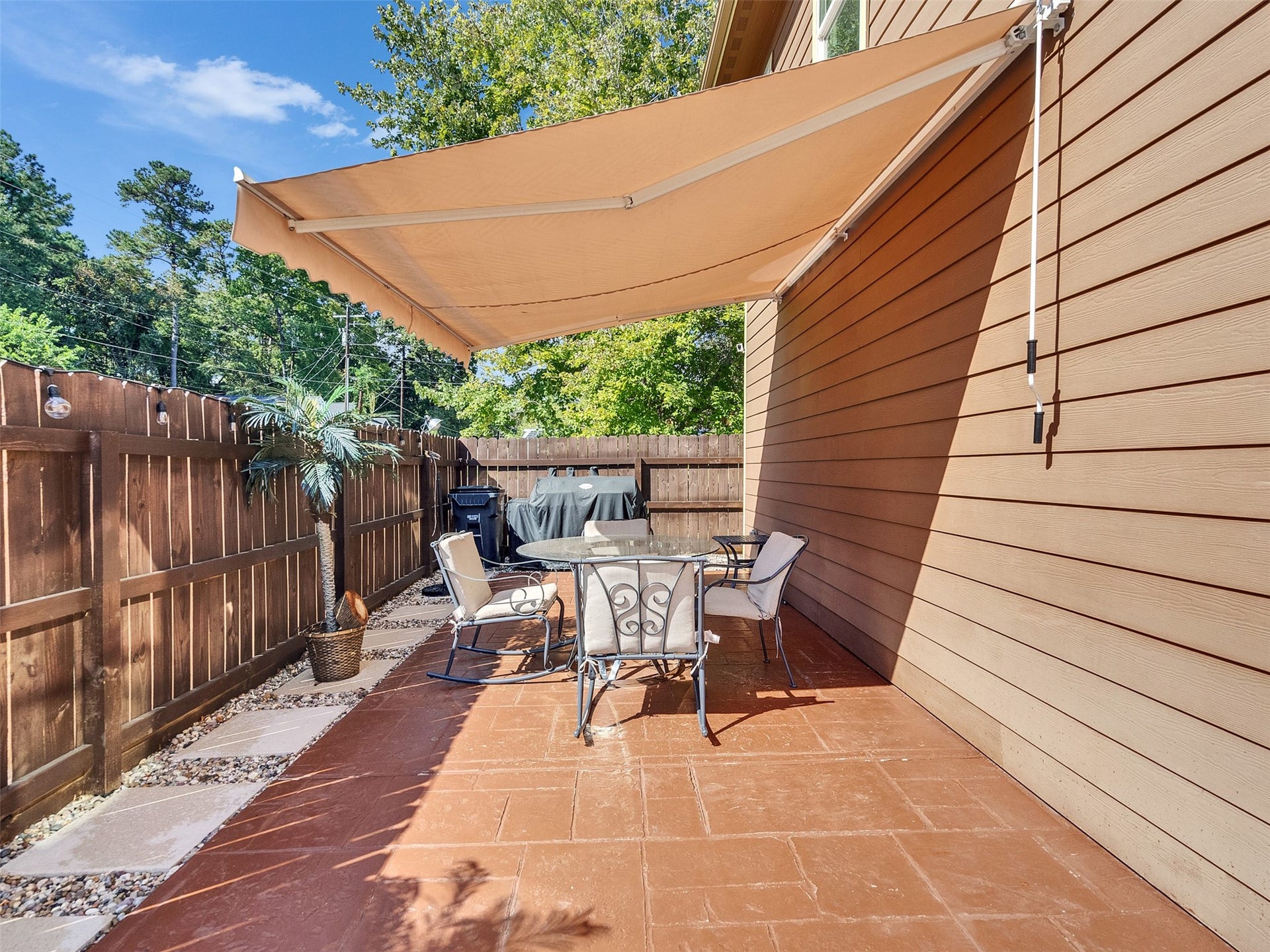 16984 W Juneau, Montgomery, TX 77316 16984 W Juneau, Montgomery, TX 77316
