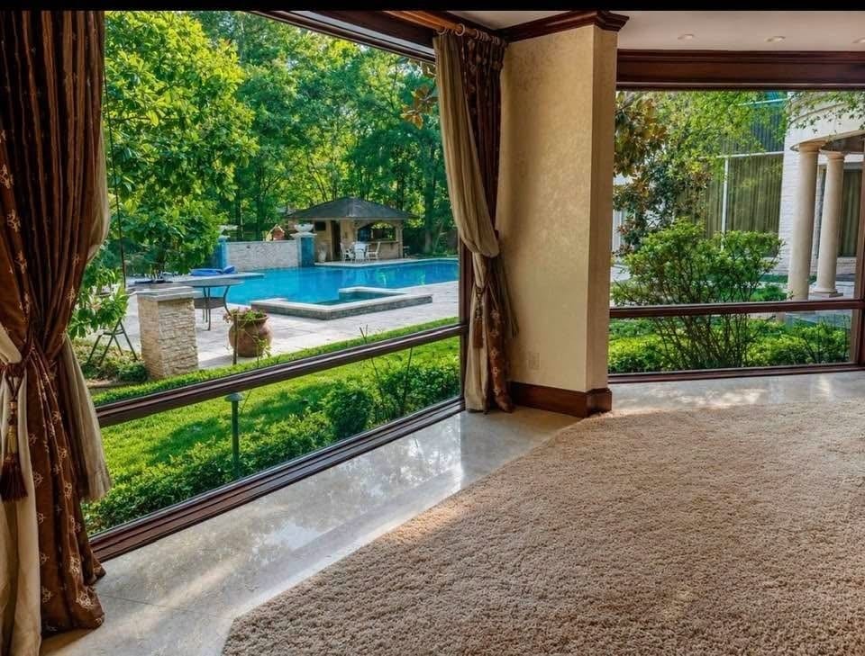 2802 Valley Way Drive, Houston, TX 77339 2802 Valley Way Drive, Houston, TX 77339