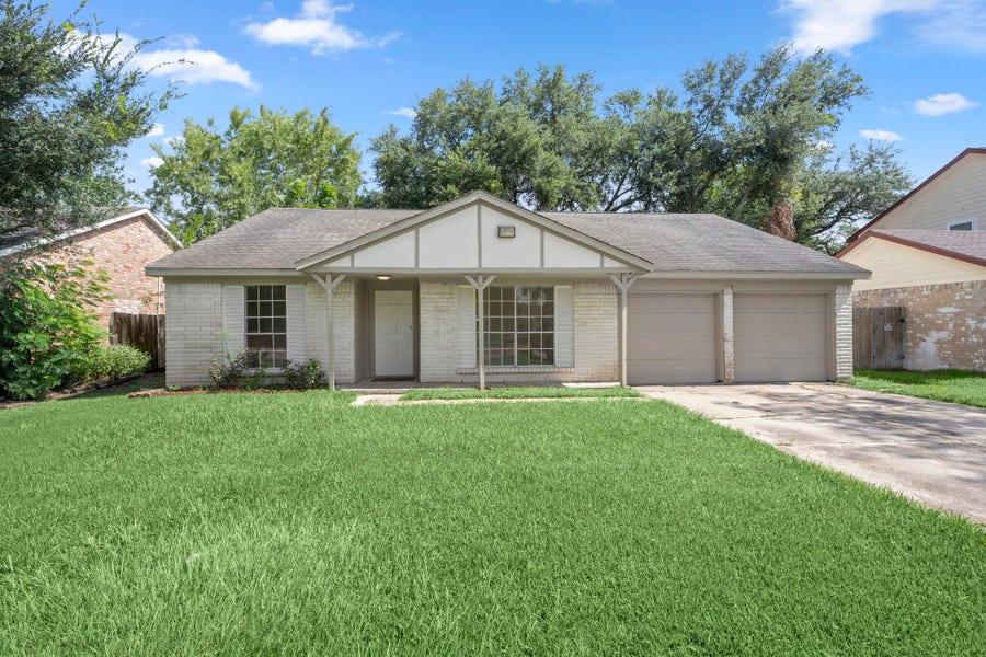 Property photo for 16726 Kieth Harrow Boulevard, Houston, TX