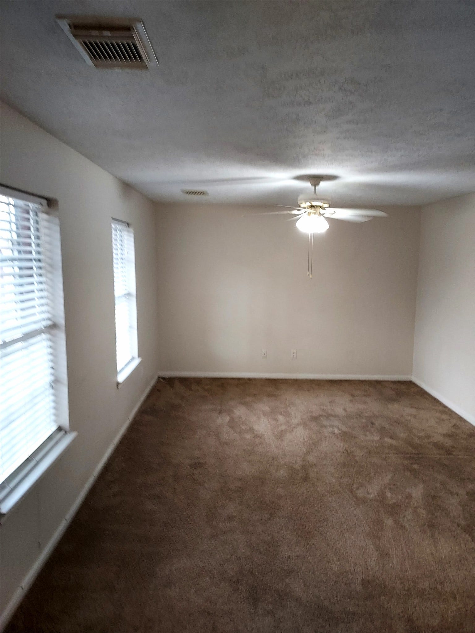 10611 Vandercroft Court, Houston, TX 77070 10611 Vandercroft Court, Houston, TX 77070