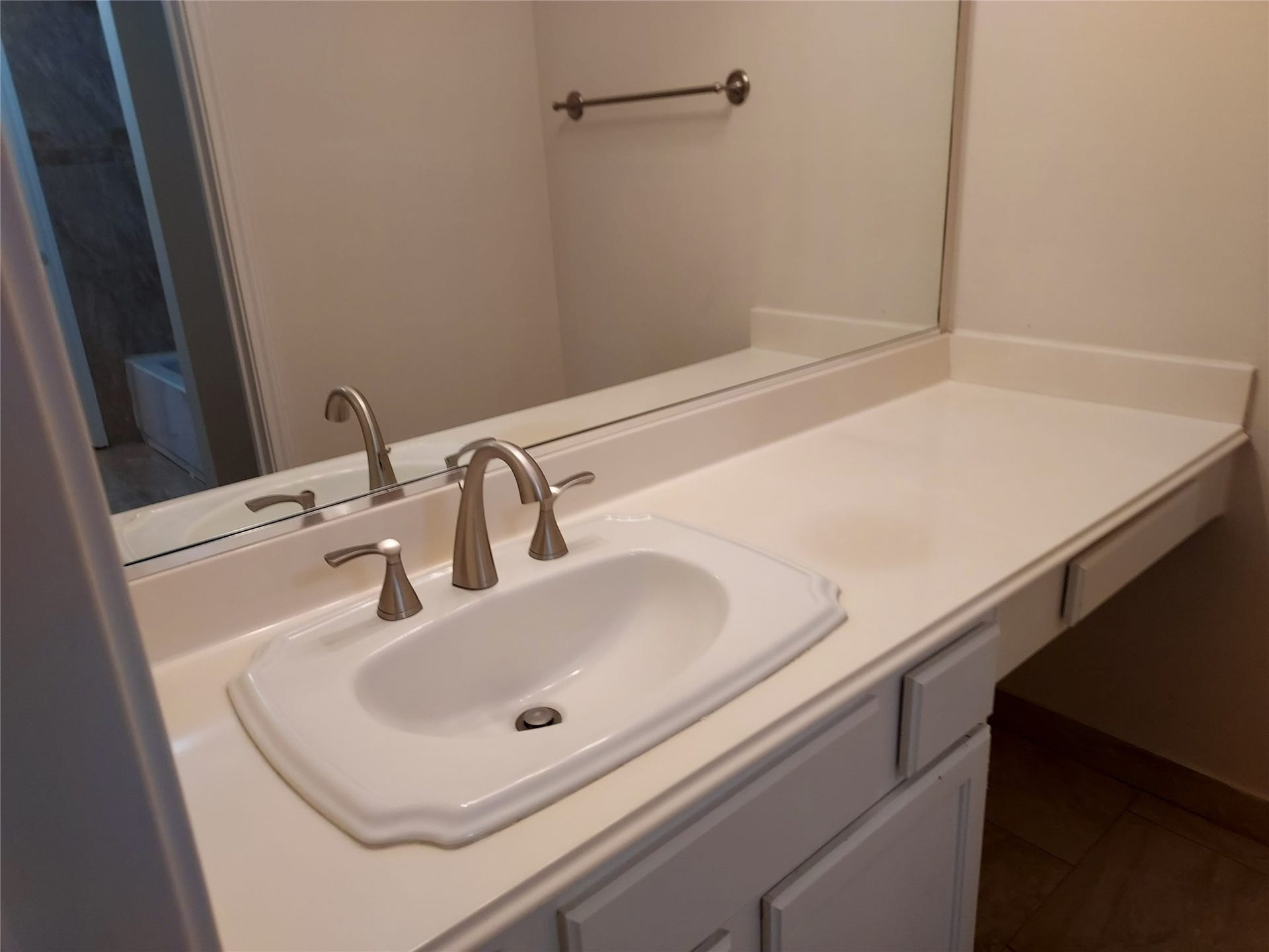 10611 Vandercroft Court, Houston, TX 77070 10611 Vandercroft Court, Houston, TX 77070