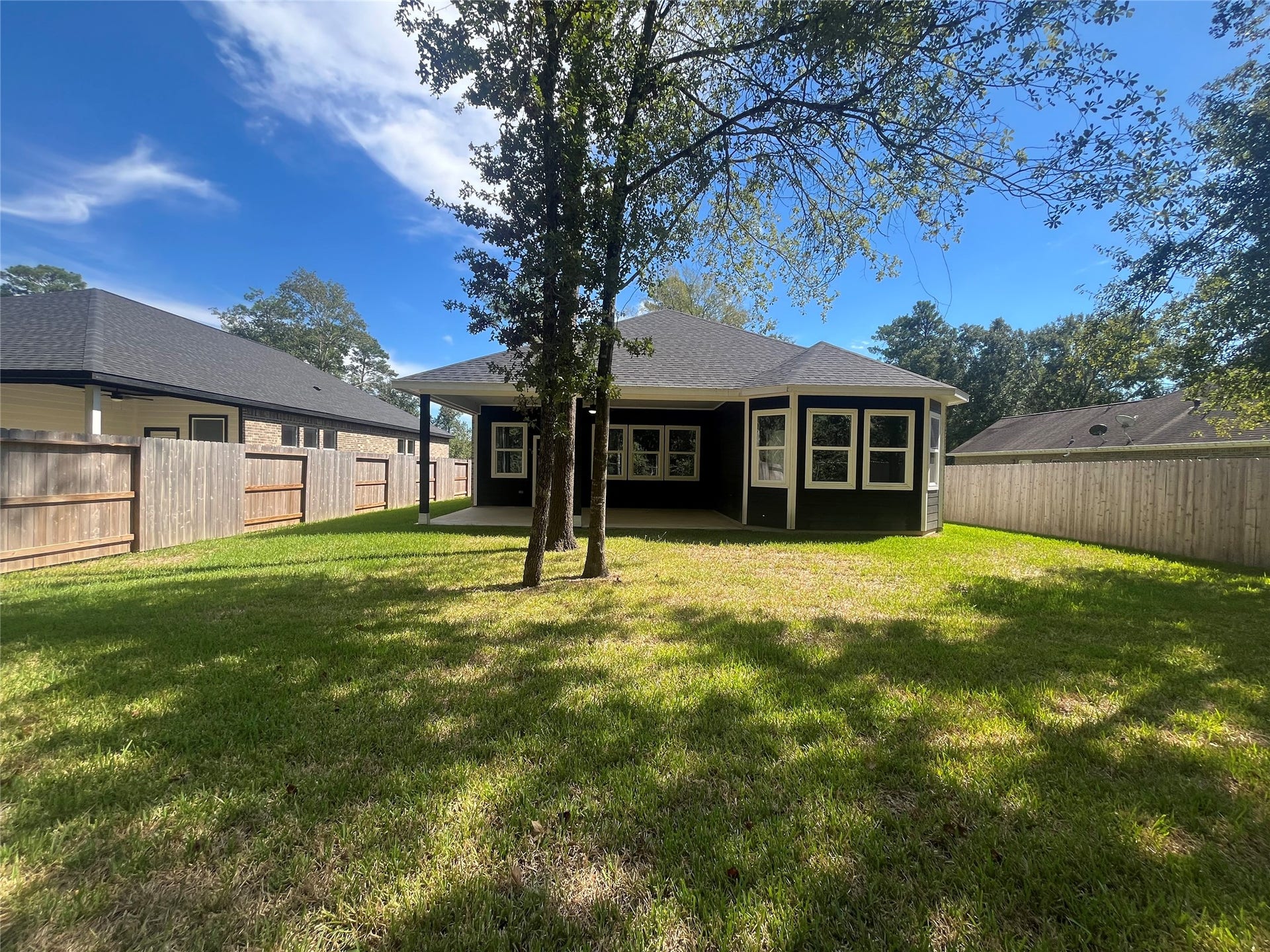 28807 Champion Oaks Dr, Magnolia, TX 77354 28807 Champion Oak backyard 2