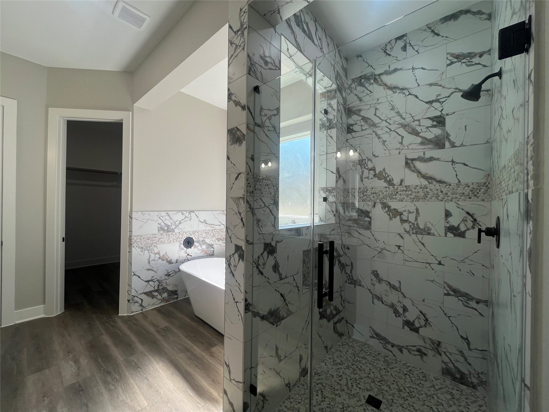28807 Champion Oaks Dr, Magnolia, TX 77354 28807 Champion Oak primary shower