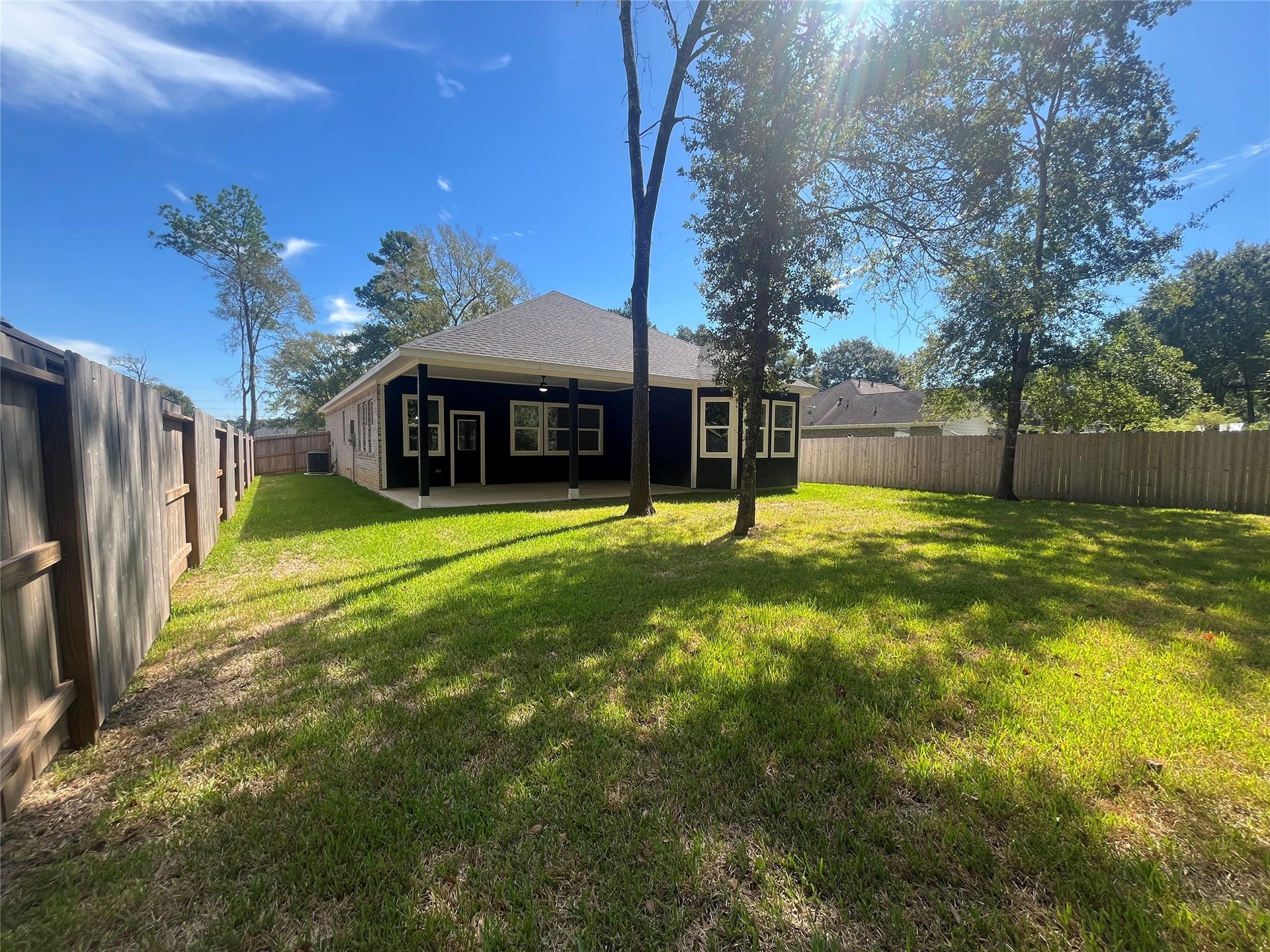 28807 Champion Oaks Dr, Magnolia, TX 77354 28807 Champion Oak backyard