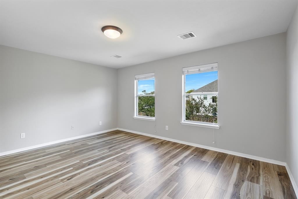 6105 Larrycrest Drive, Pearland, TX 77584 Bedroom 5