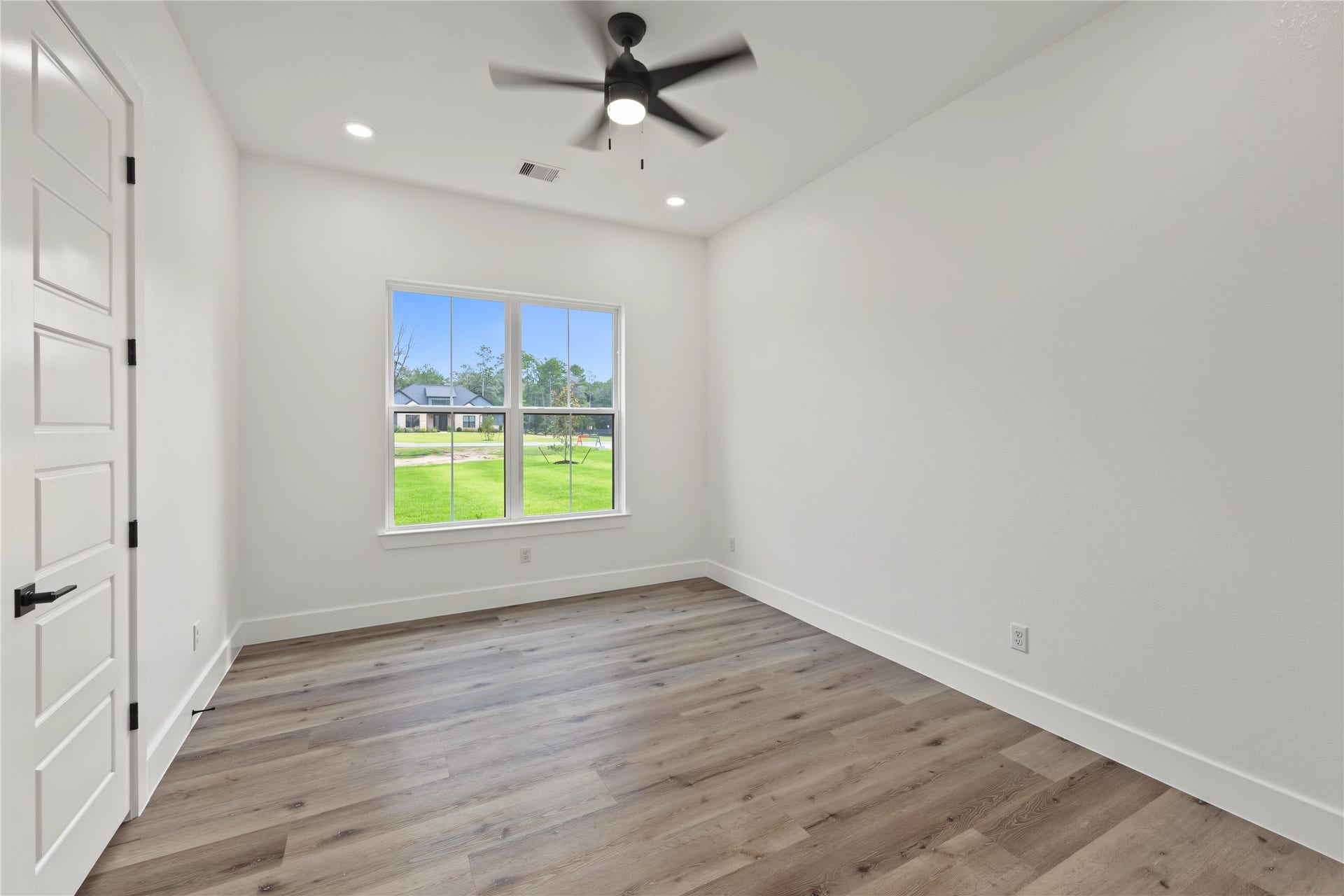 15044 Tybee Lane, Conroe, TX 77306 15044 Tybee Lane, Conroe, TX 77306