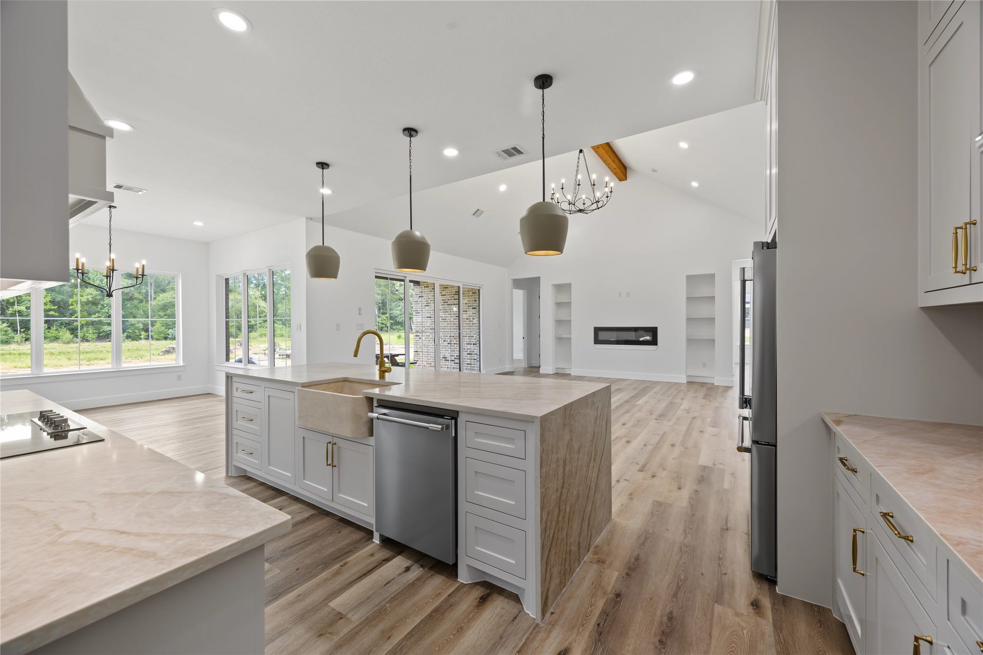 15044 Tybee Lane, Conroe, TX 77306 15044 Tybee Lane, Conroe, TX 77306