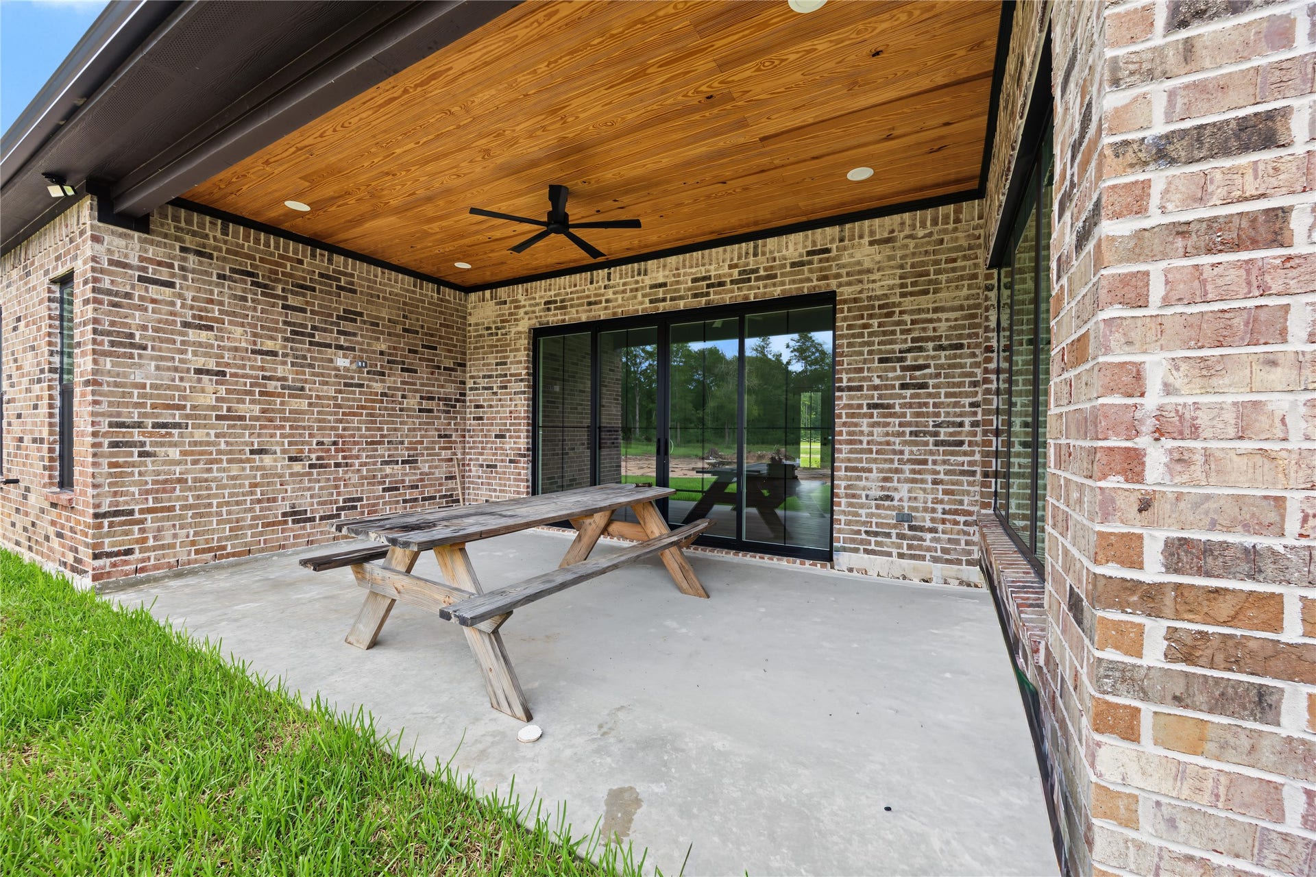 15044 Tybee Lane, Conroe, TX 77306 15044 Tybee Lane, Conroe, TX 77306