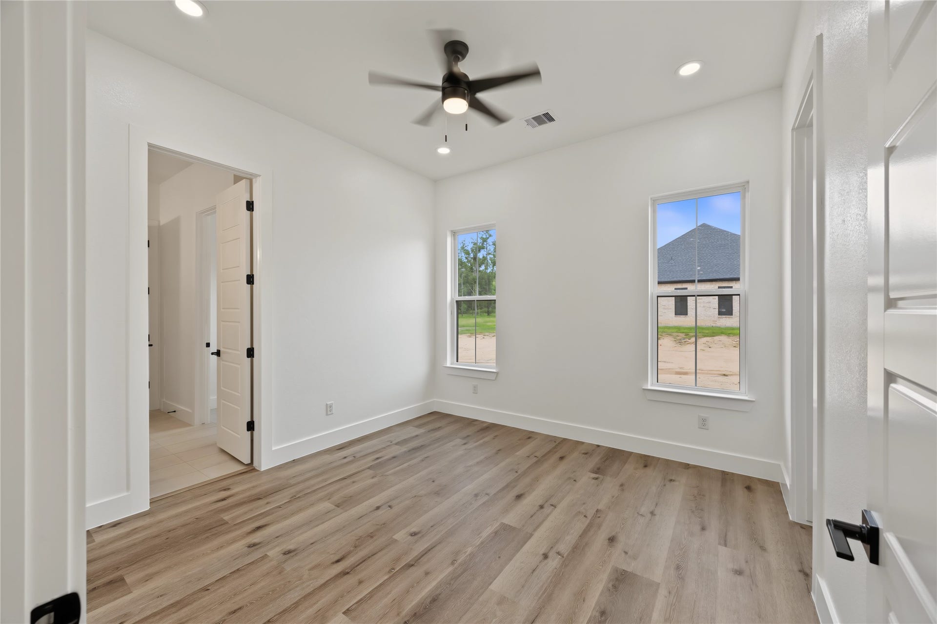 15044 Tybee Lane, Conroe, TX 77306 15044 Tybee Lane, Conroe, TX 77306