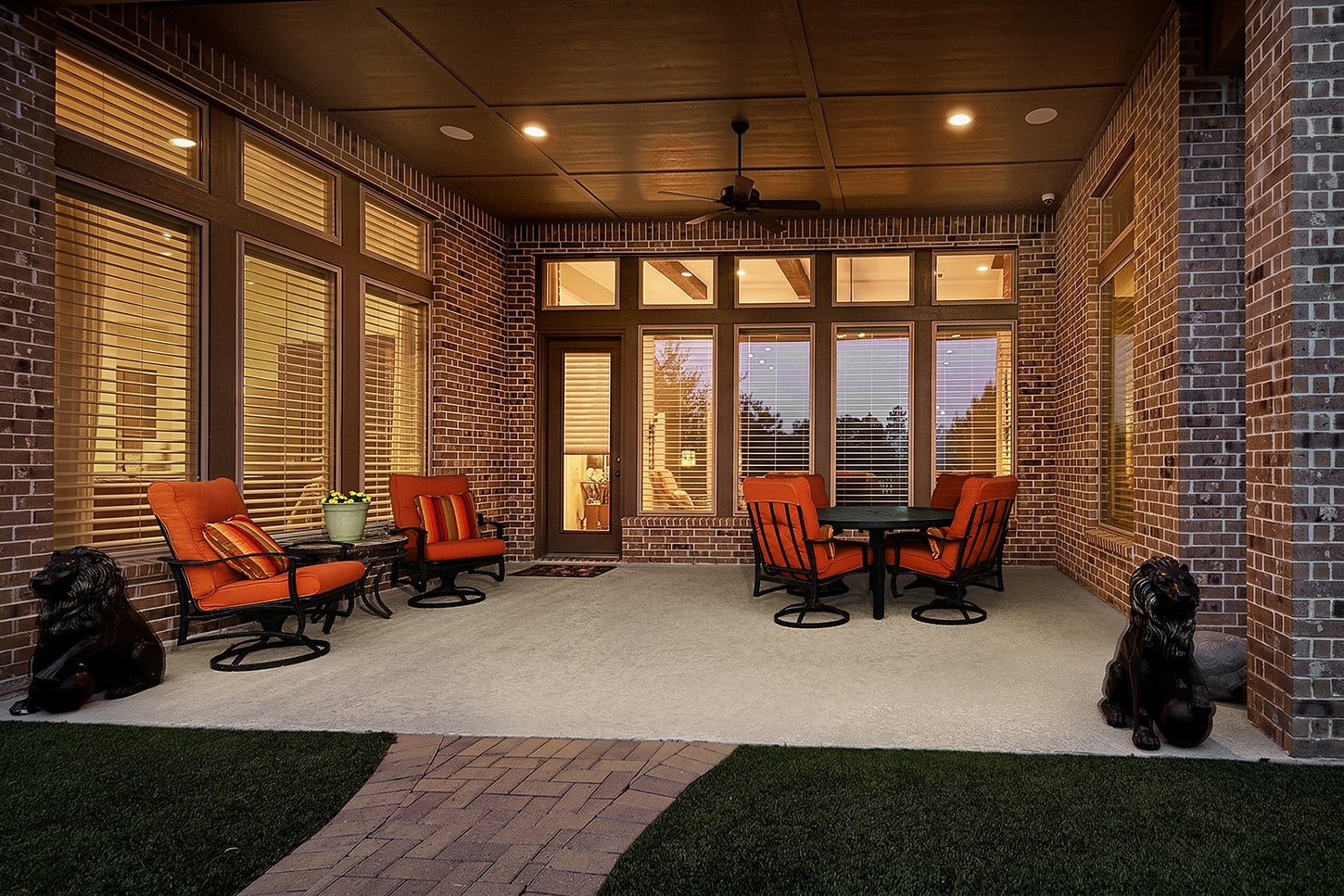 15310 Viviente Drive, Conroe, TX 77302