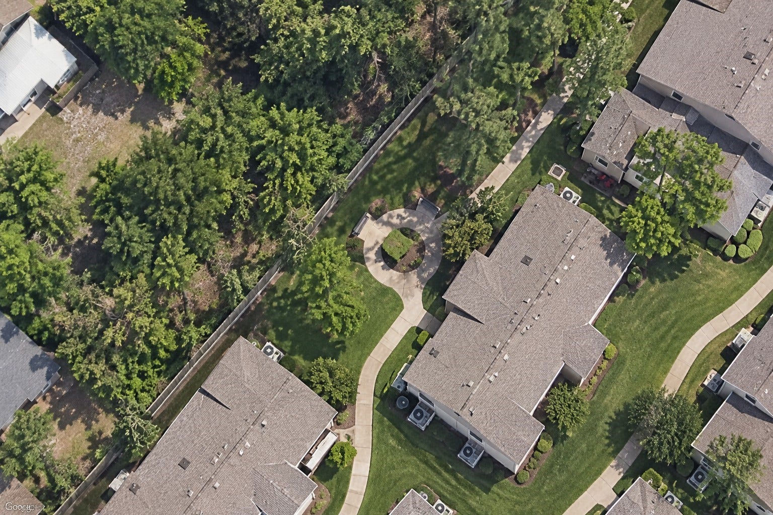13600 Breton Ridge Street, #11A, Houston, TX 77070 This birds-eye view provides a glimpse of the trails that wind throughout the community. Whether you prefer a leisurely walk with the dog or a brisk jog, this amenity is sure to please your needs.