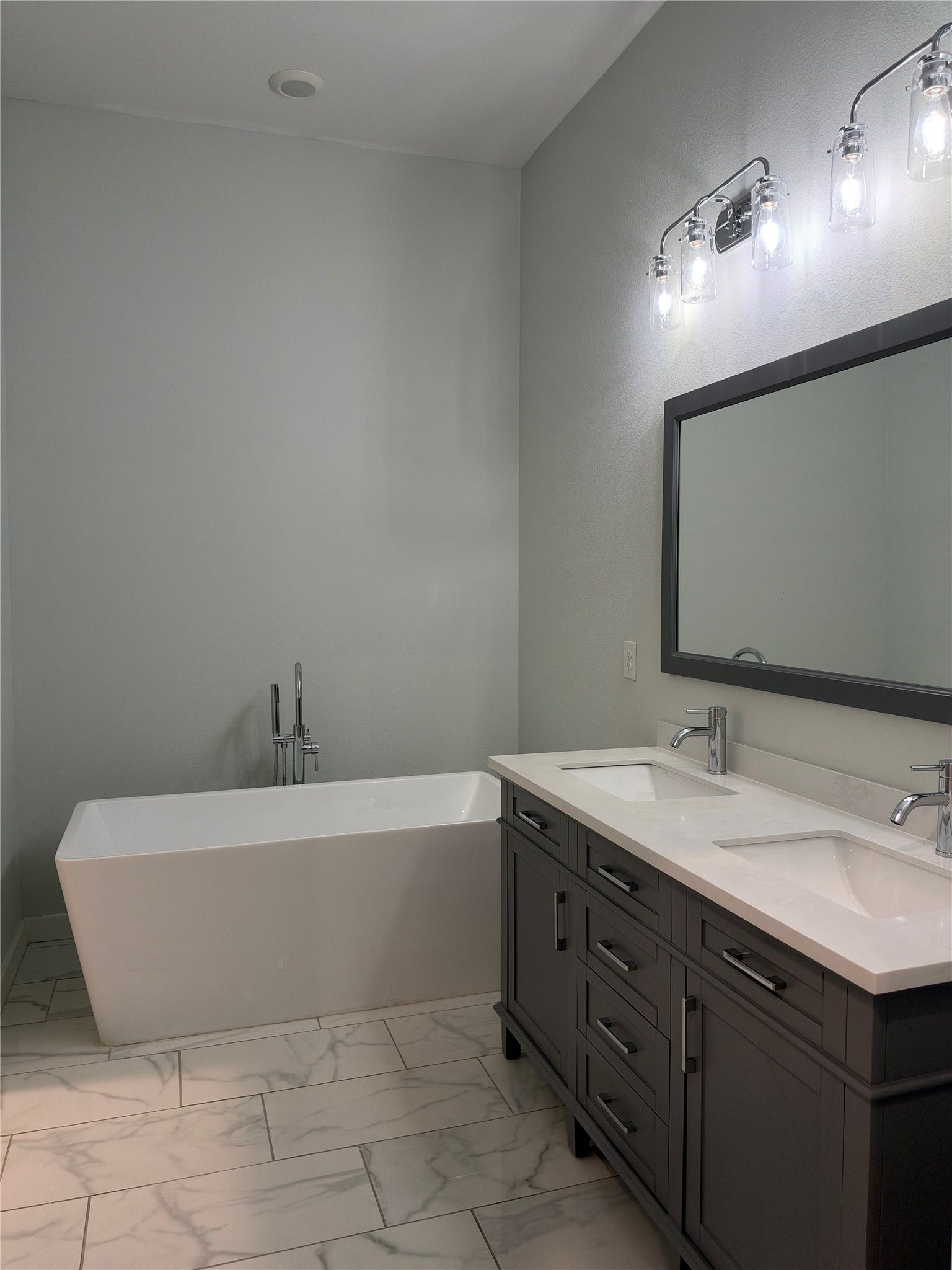 6703 Parker Grove Lane, Houston, TX 77076 6703 Parker Grove Lane, Houston, TX 77076
