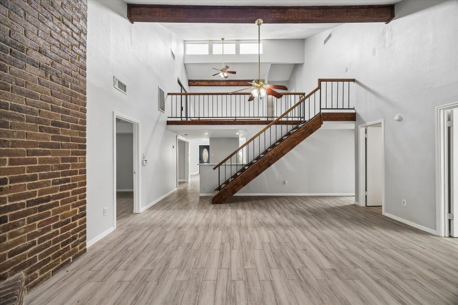 Property photo for 1122 New Tree Lane, Missouri City, TX