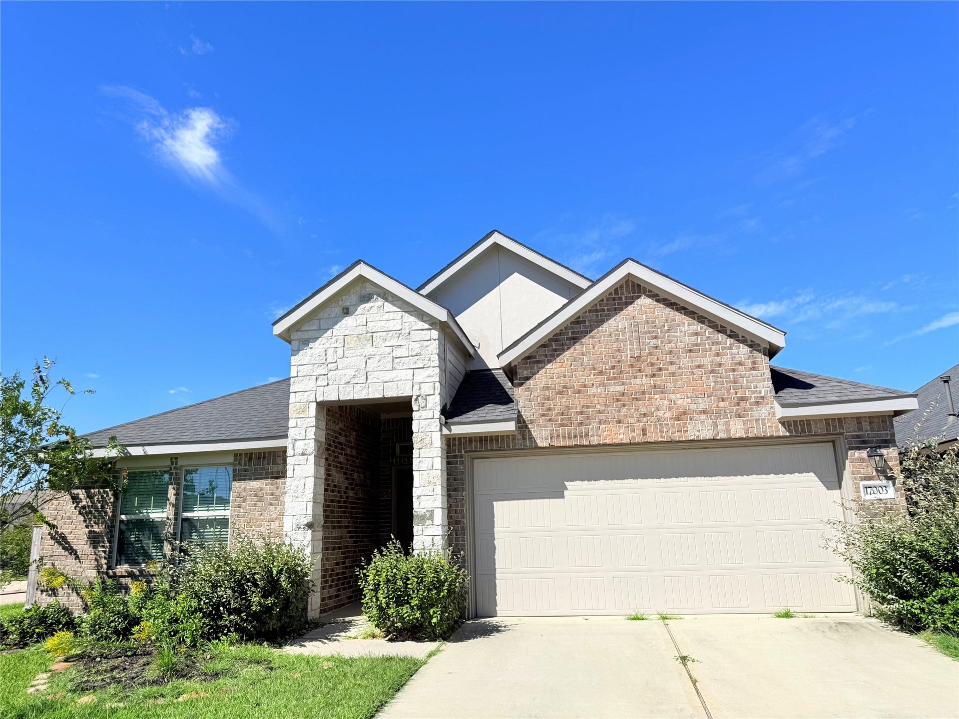 17003 Strathwood Oaks Trail, Hockley, TX 77447