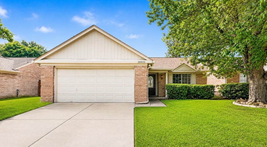 Property photo for 20035 S Pecos Valley Trail, Katy, TX