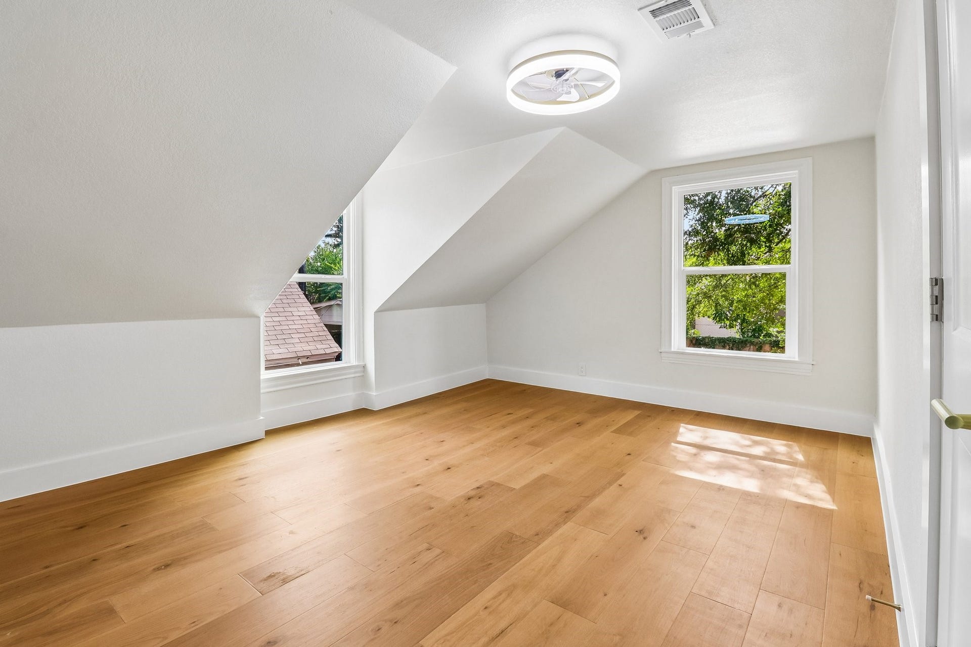 1937 Lexington Street, Houston, TX 77098 1937 Lexington Street, Houston, TX 77098