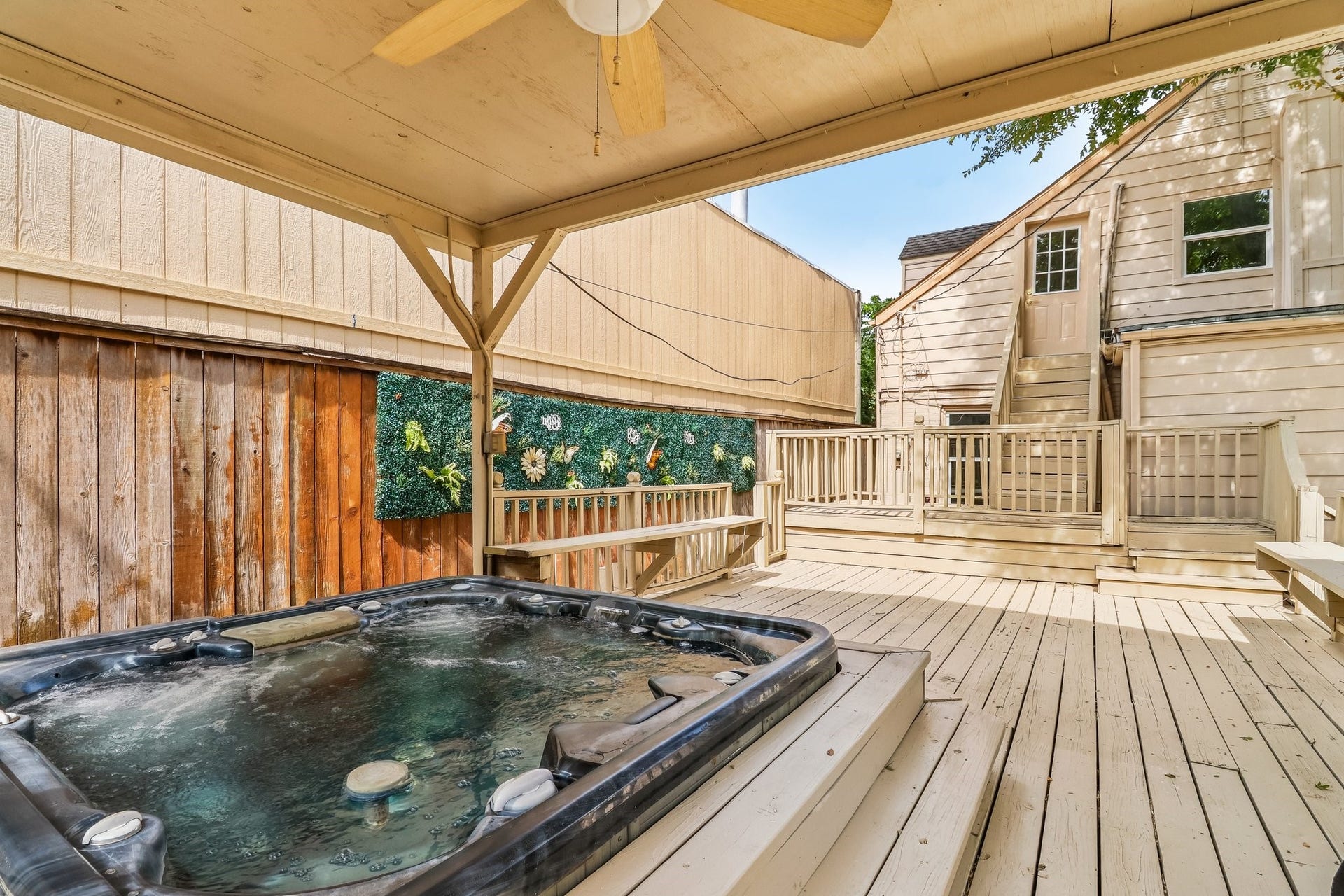 1937 Lexington Street, Houston, TX 77098 1937 Lexington Street, Houston, TX 77098